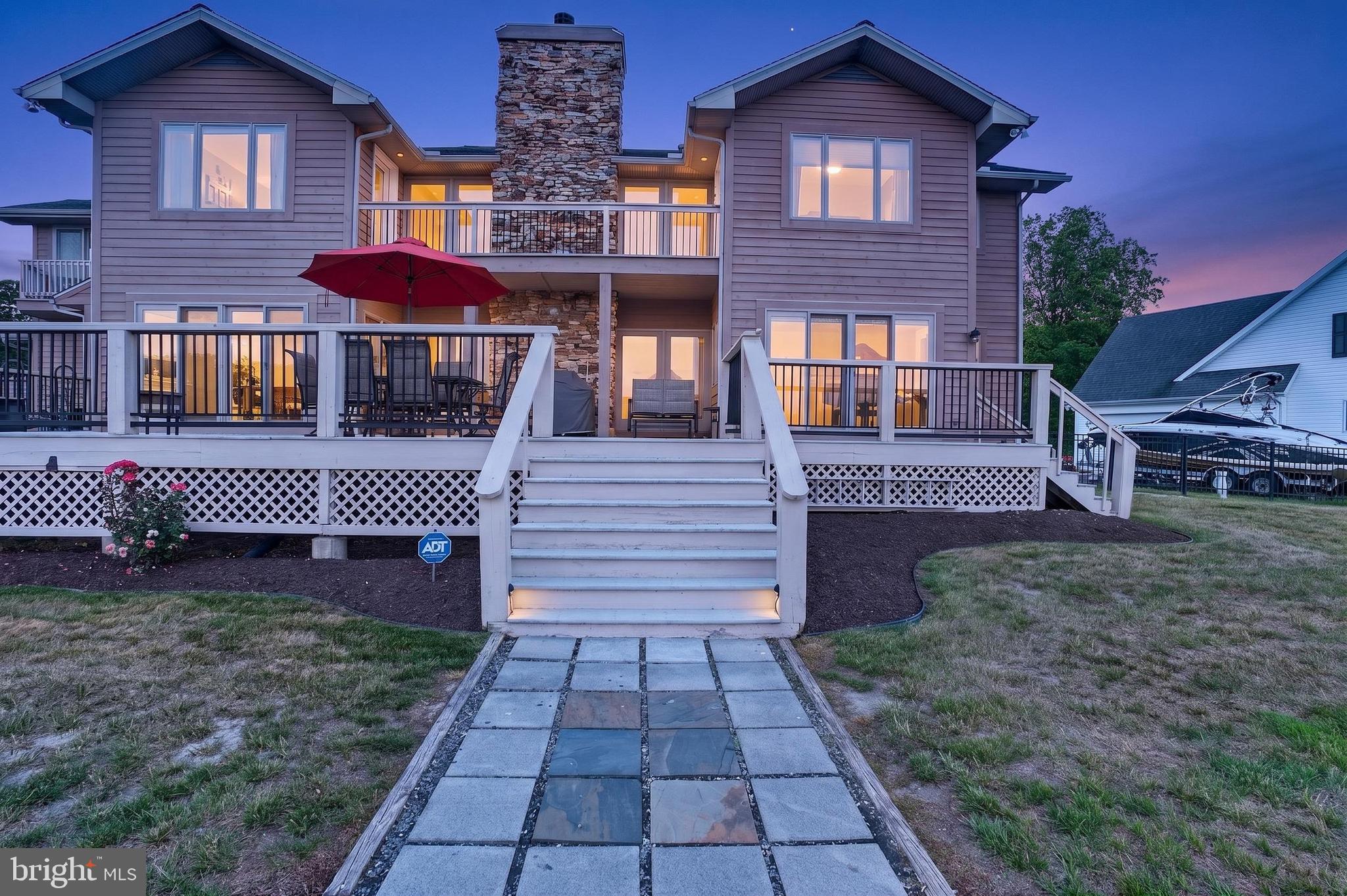 OVERBROOK SHORES - Residential