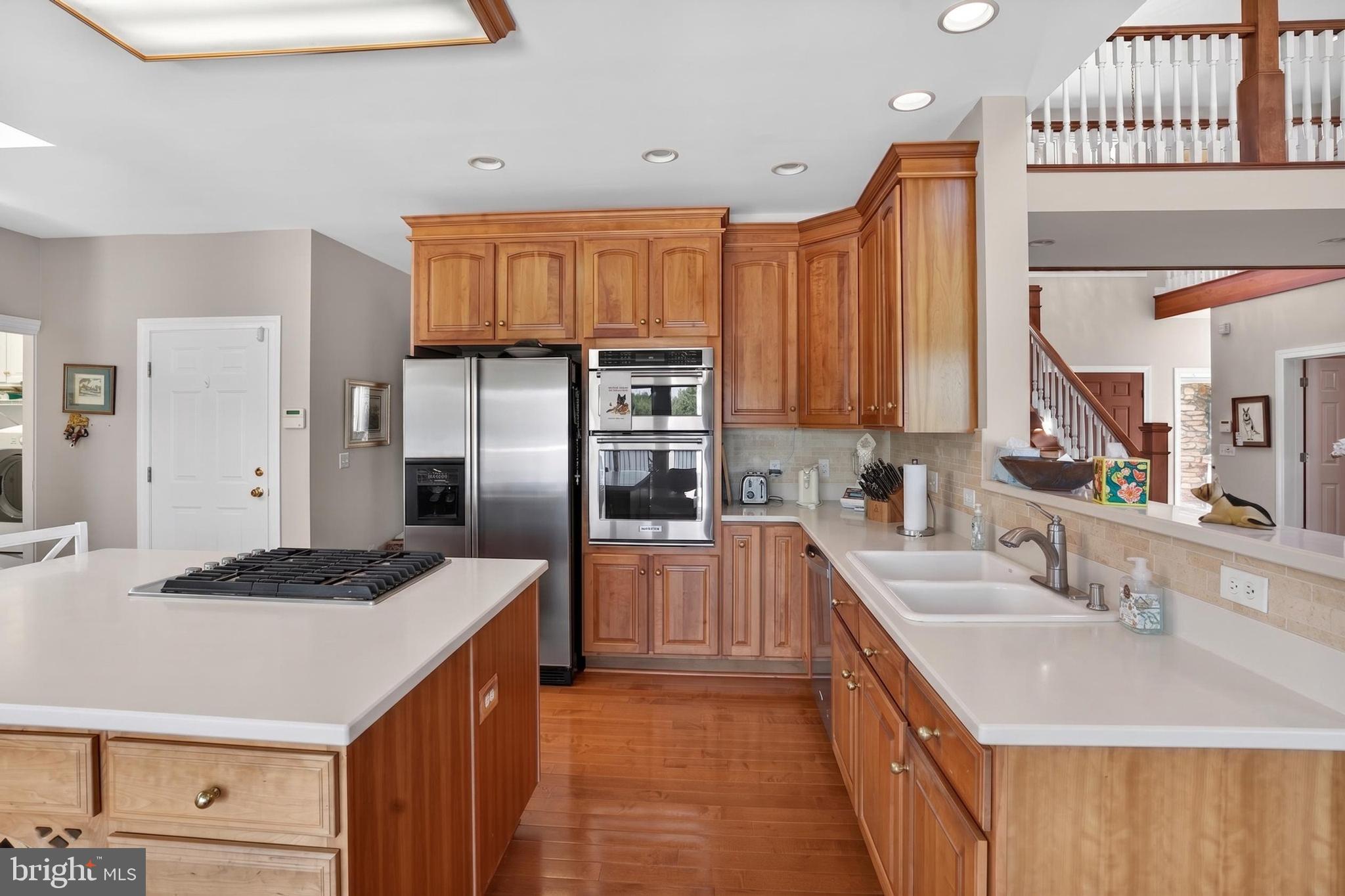OVERBROOK SHORES - Residential