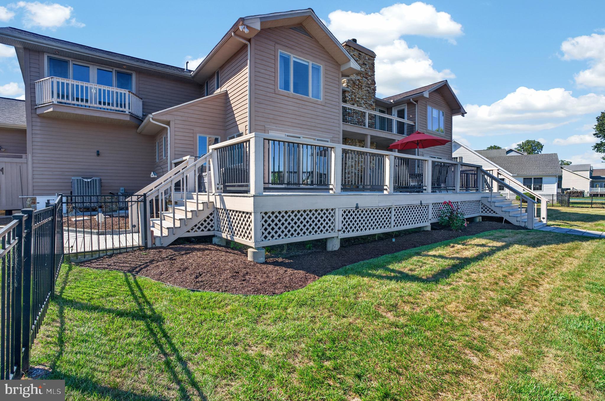 OVERBROOK SHORES - Residential