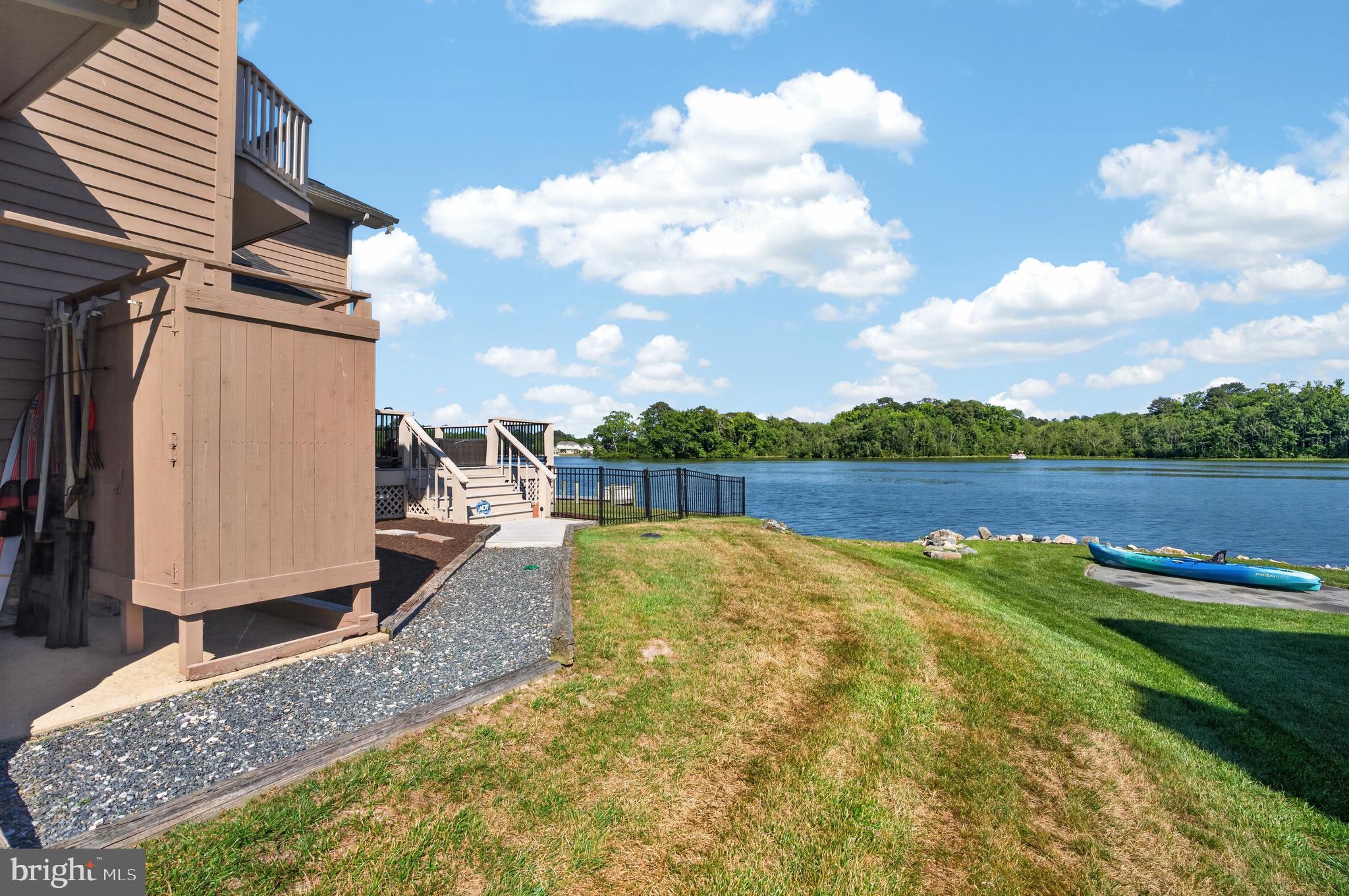 OVERBROOK SHORES - Residential