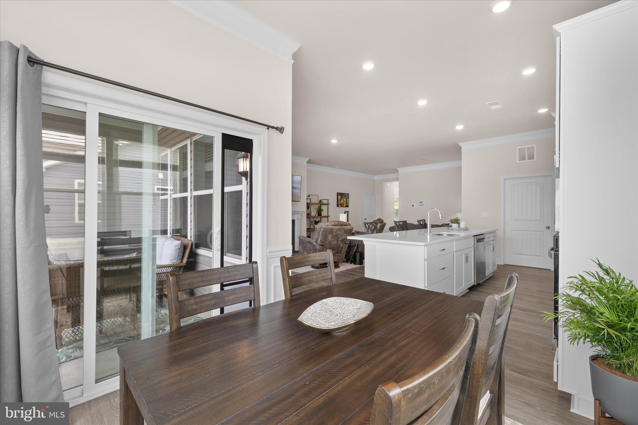 WOODFIELD PRESERVE - Residential
