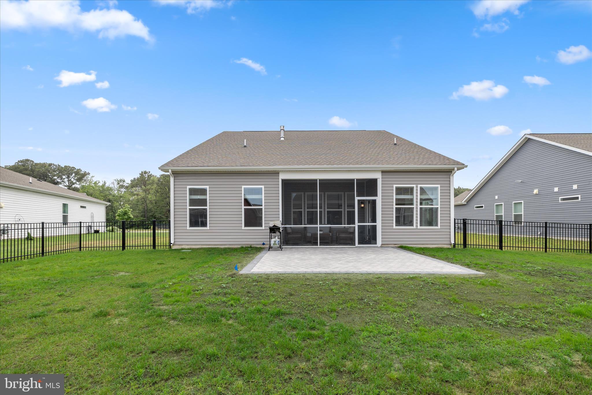 WOODFIELD PRESERVE - Residential