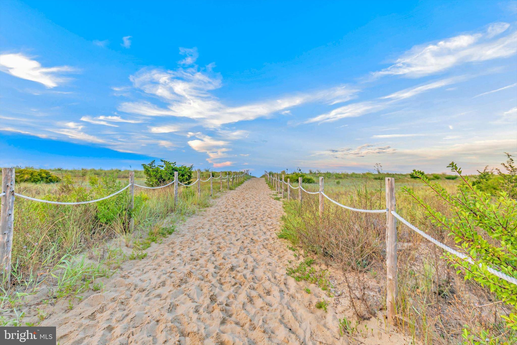 WOODFIELD PRESERVE - Residential