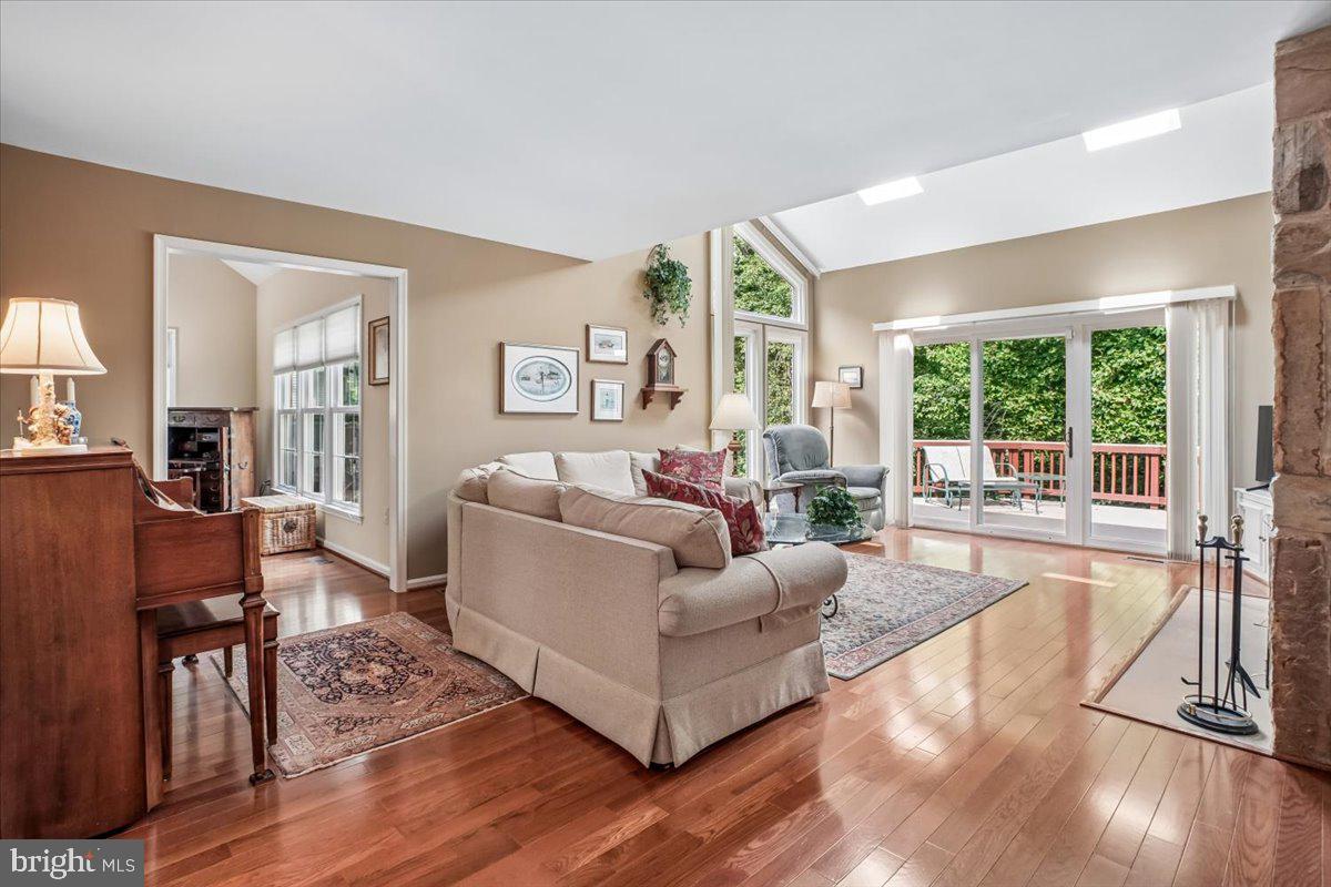 SOUTH RUN - Residential