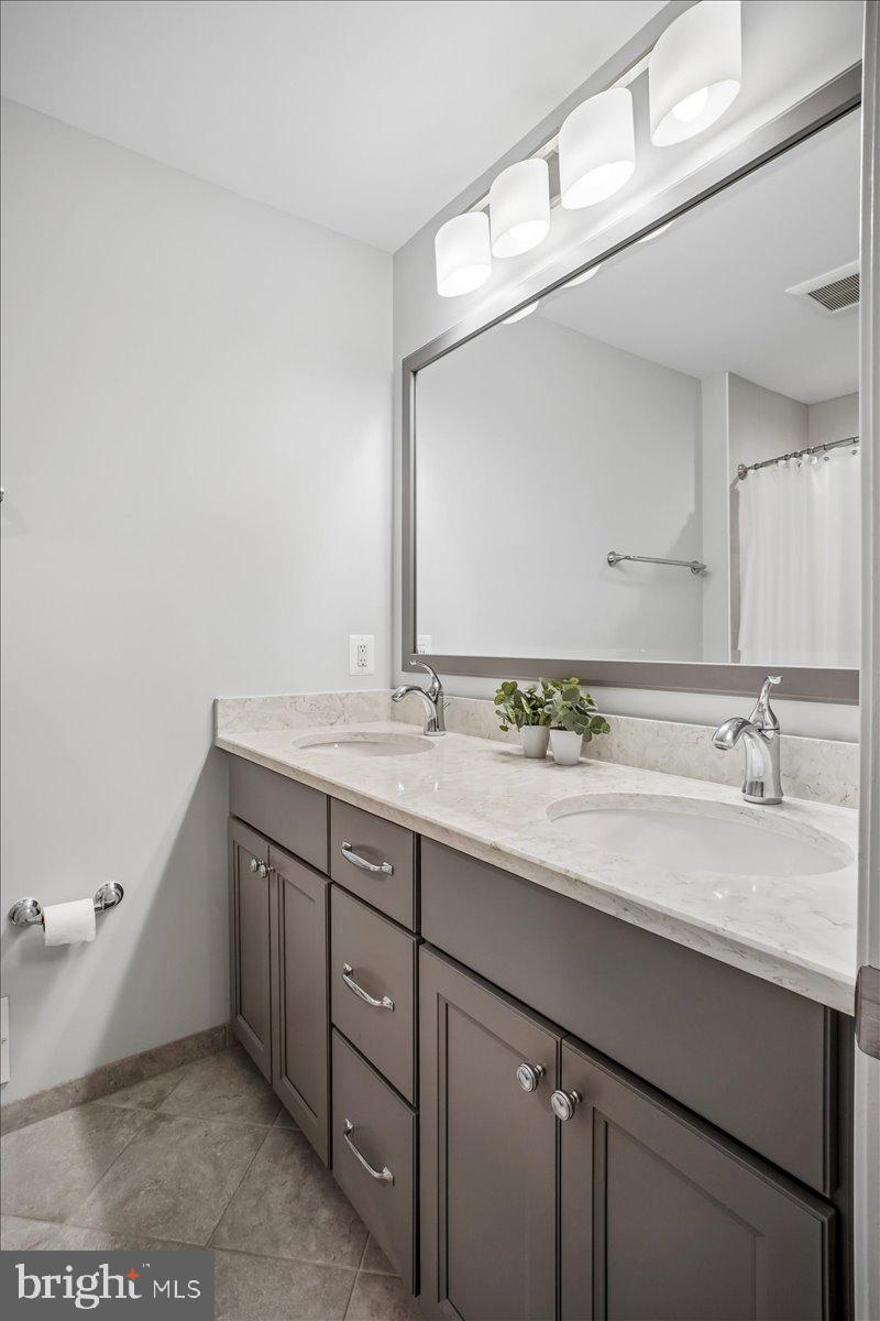 SOUTH RUN - Residential