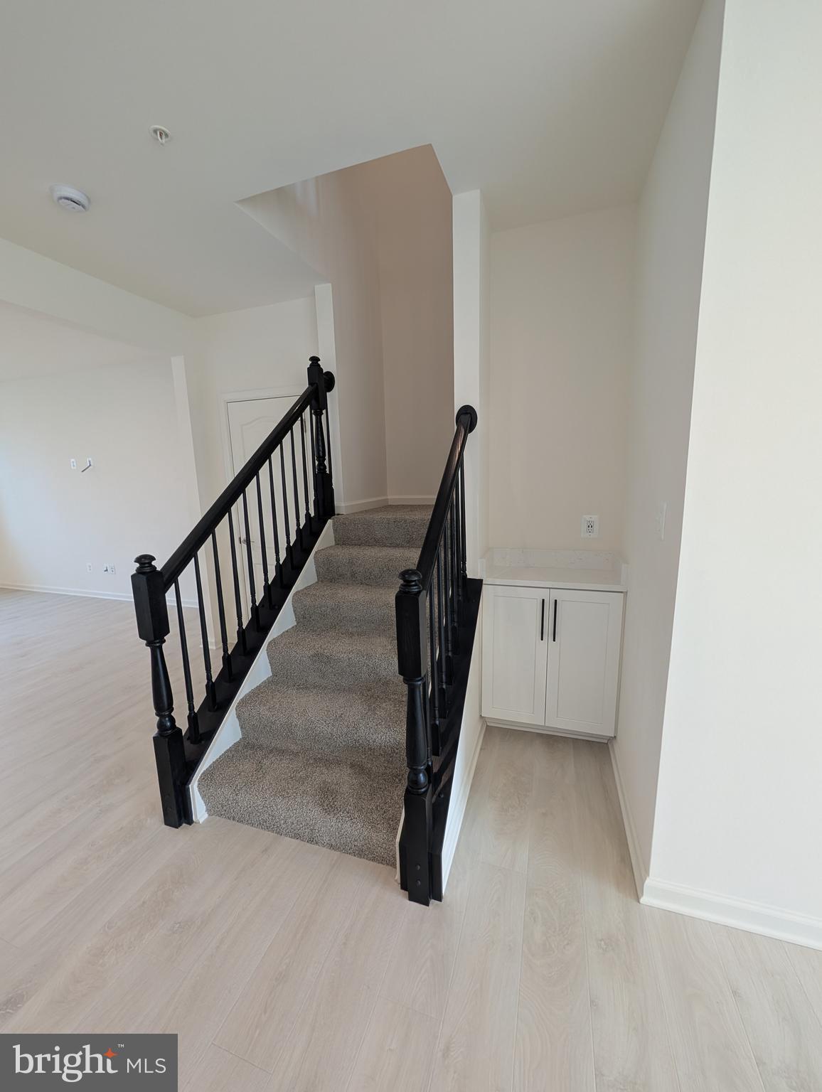 PADDOCK POINTE - Residential Lease