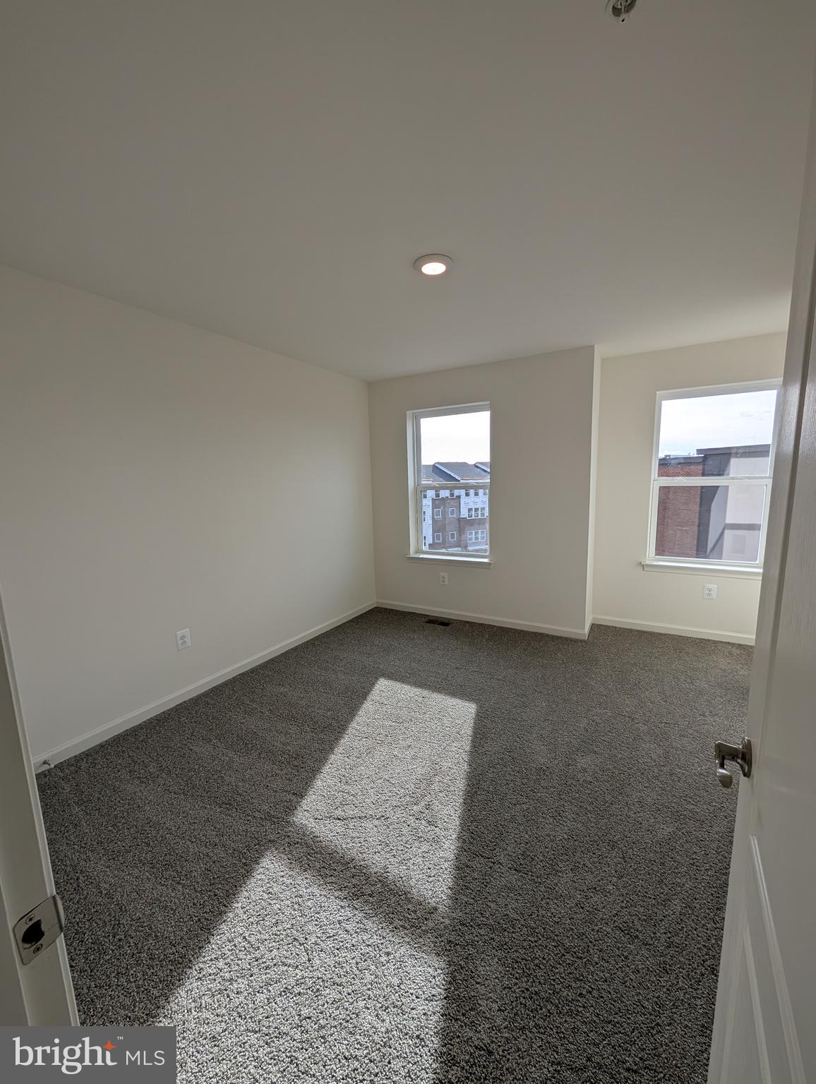 PADDOCK POINTE - Residential Lease