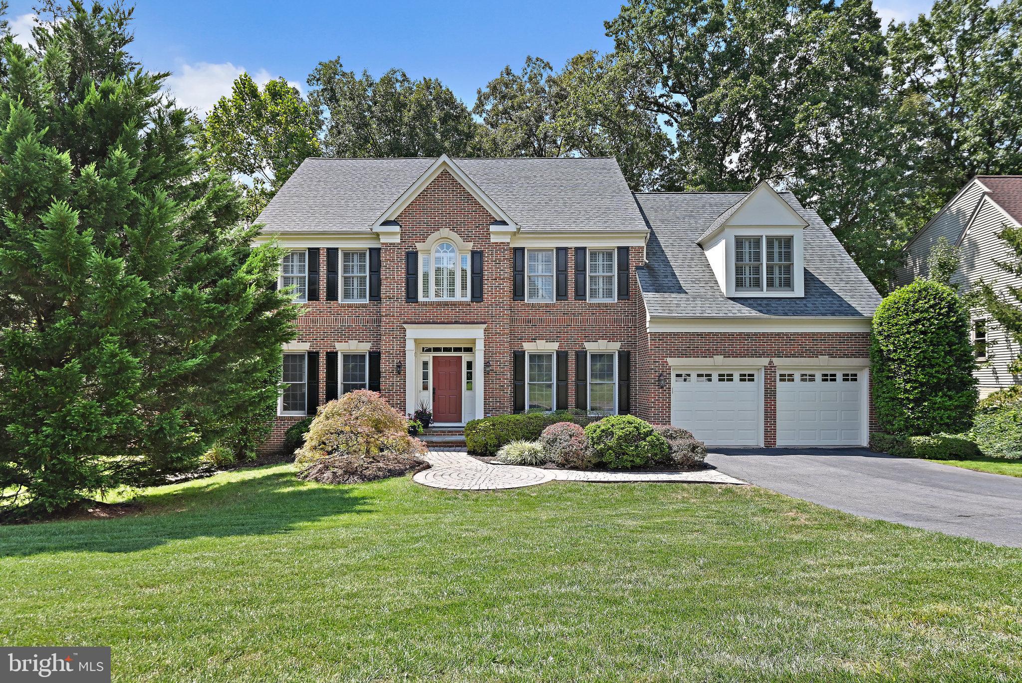 Optional conveyance of Cardinal Hill Swim & Racquet membership available to the buyer of this beautifully maintained  home.  With four finished levels, this expansive home offers 6 bedrooms and 6 full bathrooms with thoughtful updates throughout. Gleaming hardwood floors grace the main level and upper hallway, complemented by newer, tastefully renovated baths. The gourmet kitchen is a true centerpiece, featuring a massive island ideal for gathering and entertaining. The primary suite is a luxurious retreat with a spa-like bath showcasing a multi-head walk-in shower, double vanity, dual walk-in closets, and a convenient washer and dryer within the suite.

The fully finished basement adds exceptional versatility, featuring a bedroom, full bathroom, fireplace, and wet bar—perfect for guests, entertaining, or a private retreat.