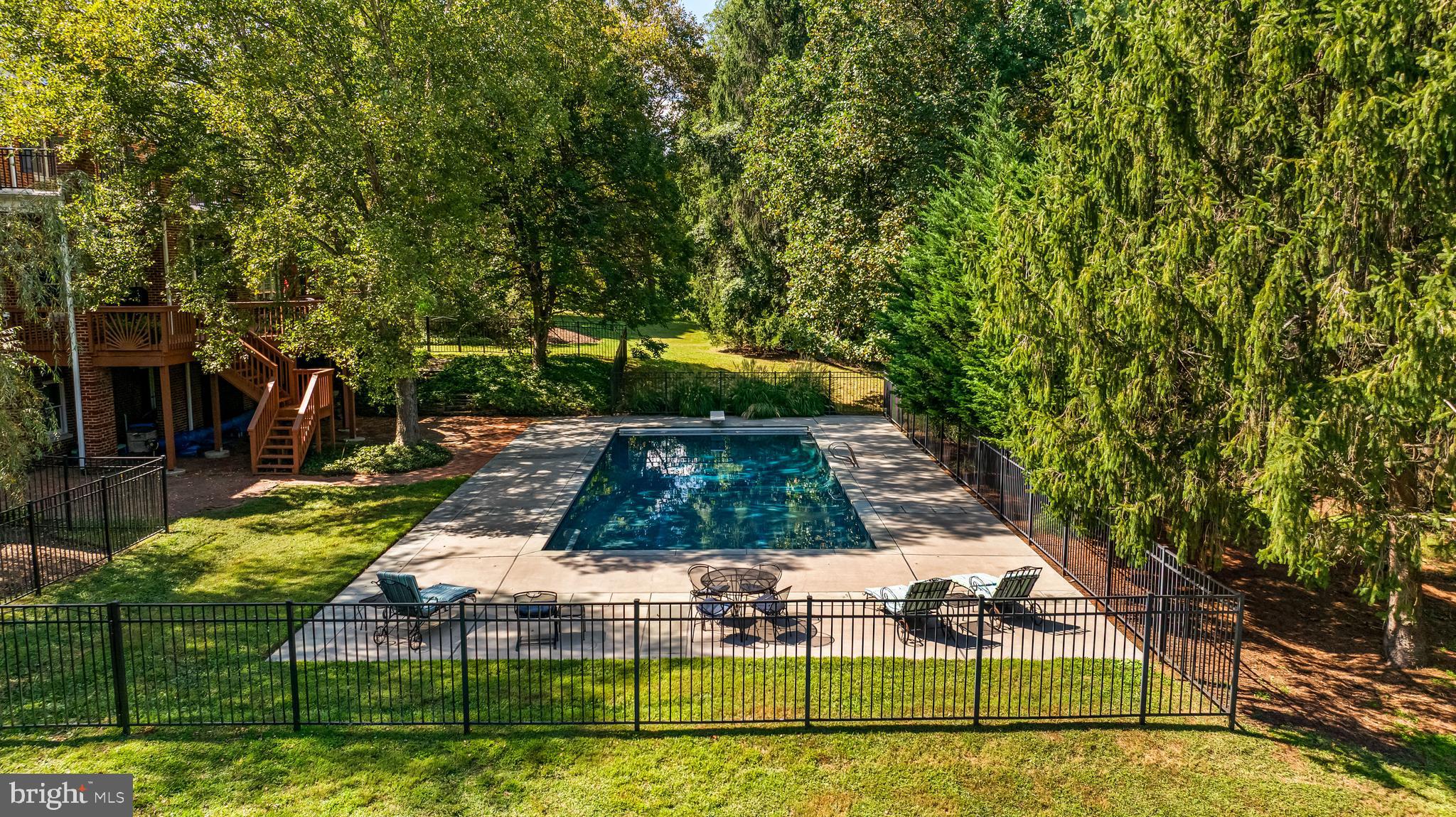 HILLSTEAD - Residential