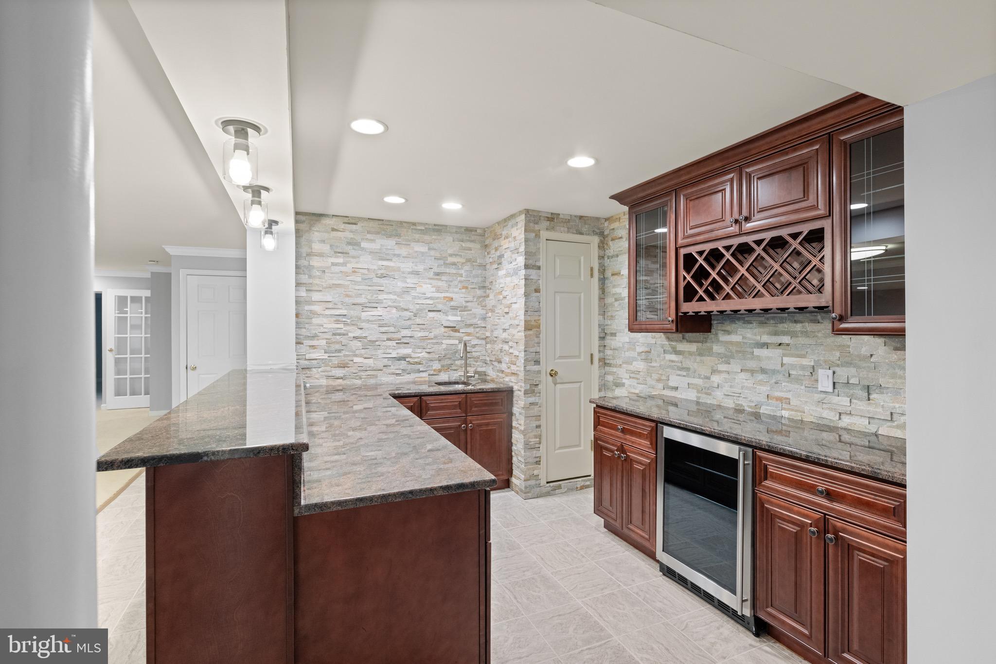 LEOPARD FARMS - Residential