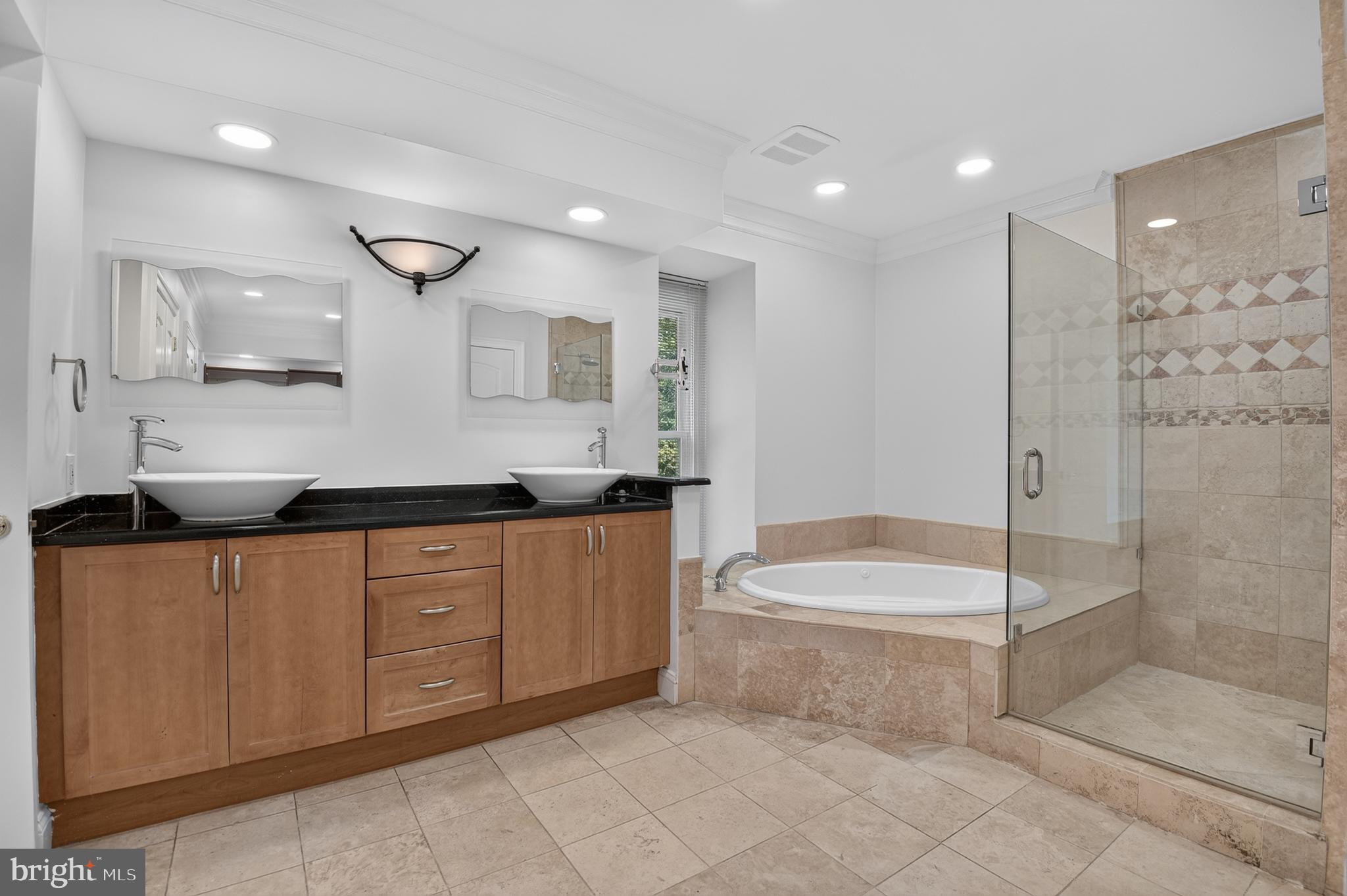 POTOMAC VILLAGE - Residential