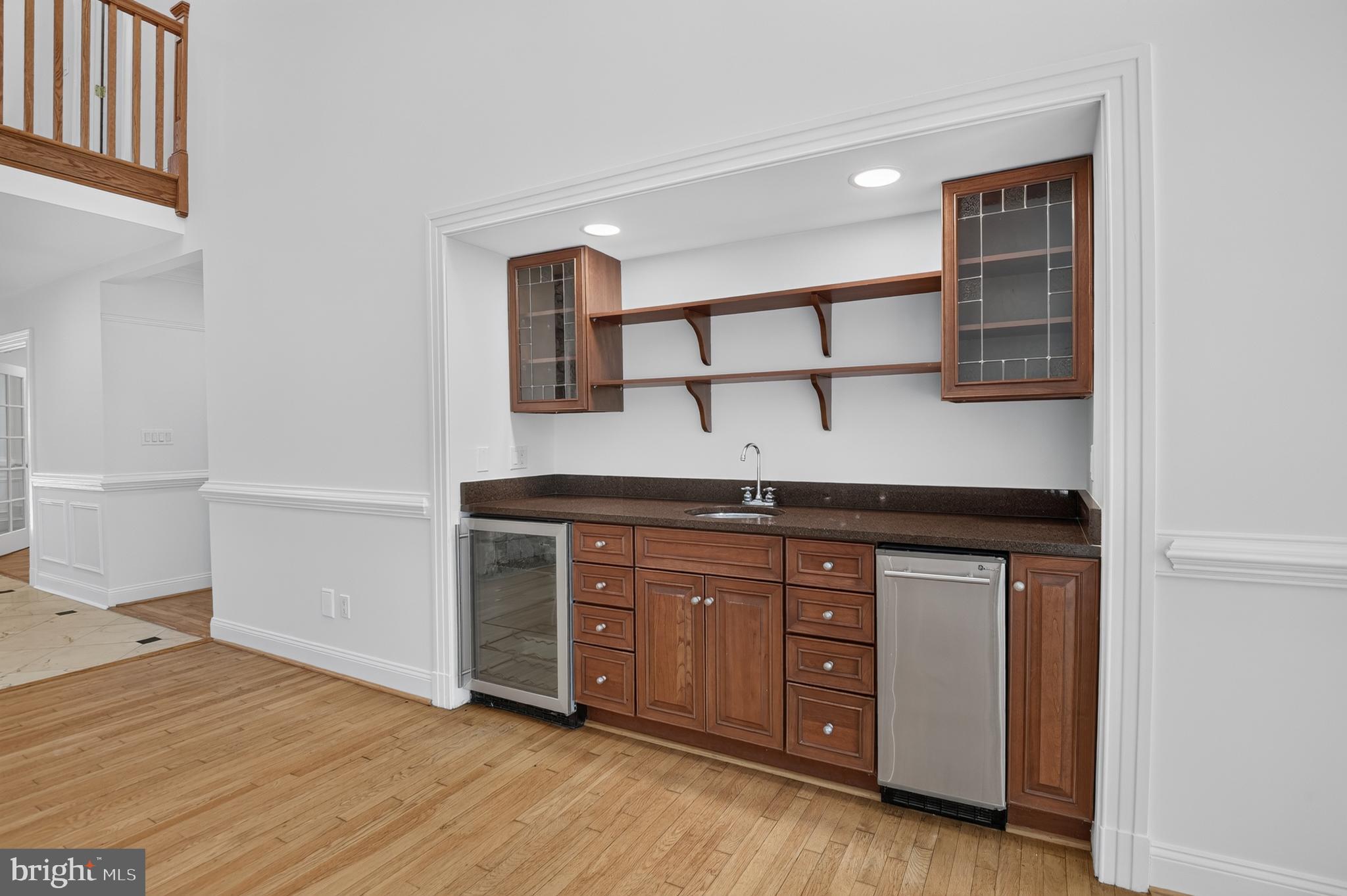 POTOMAC VILLAGE - Residential