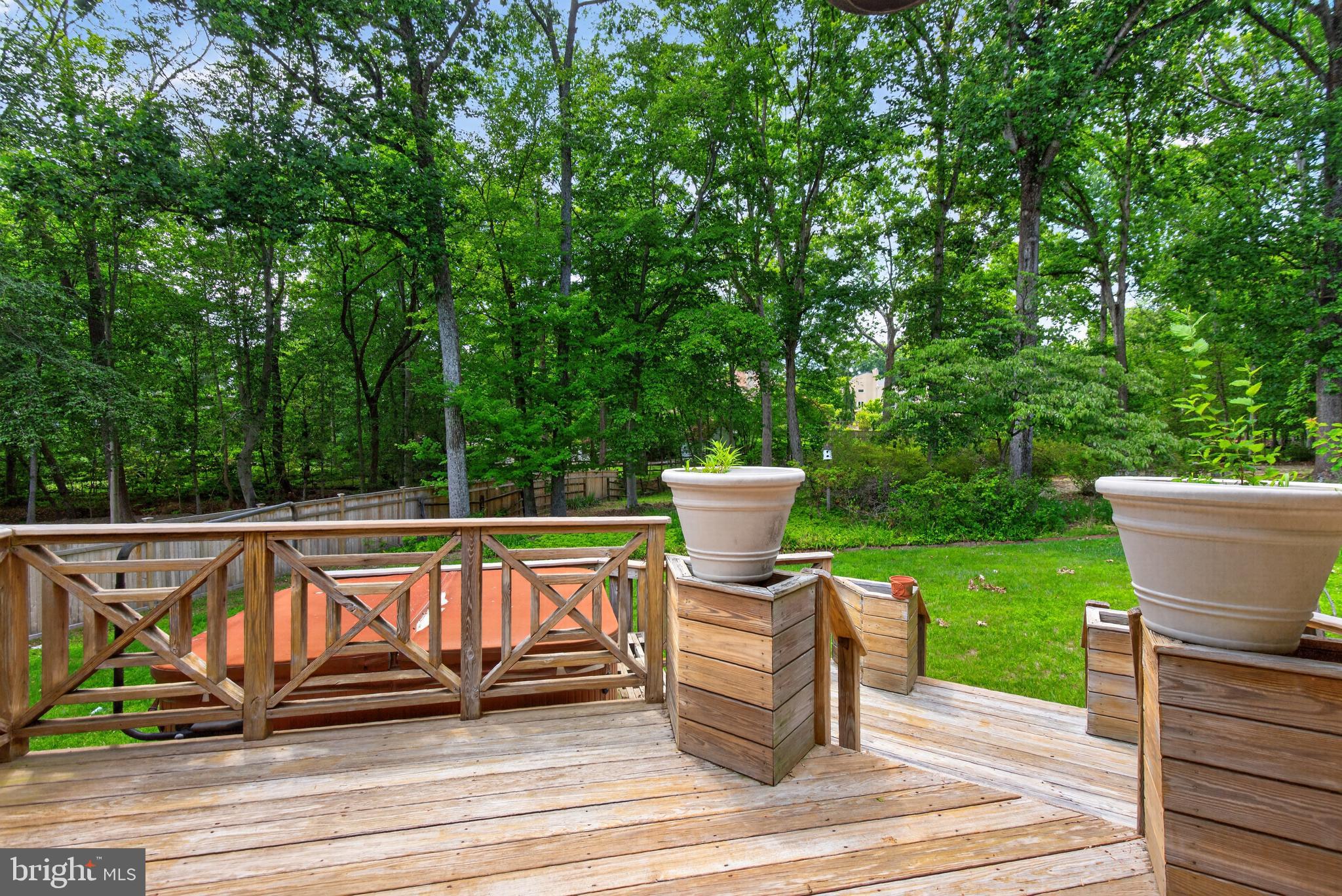 POTOMAC VILLAGE - Residential