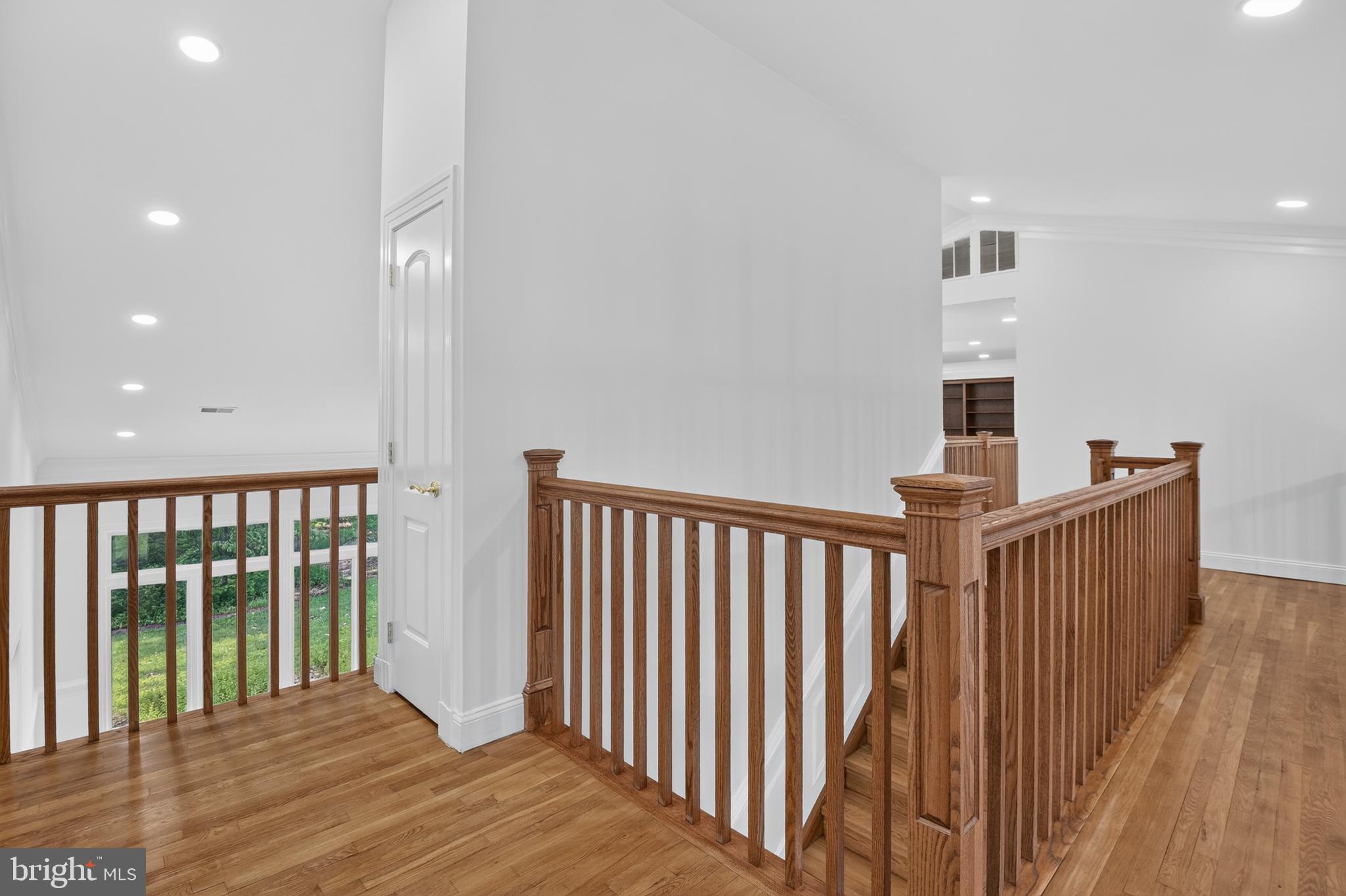 POTOMAC VILLAGE - Residential