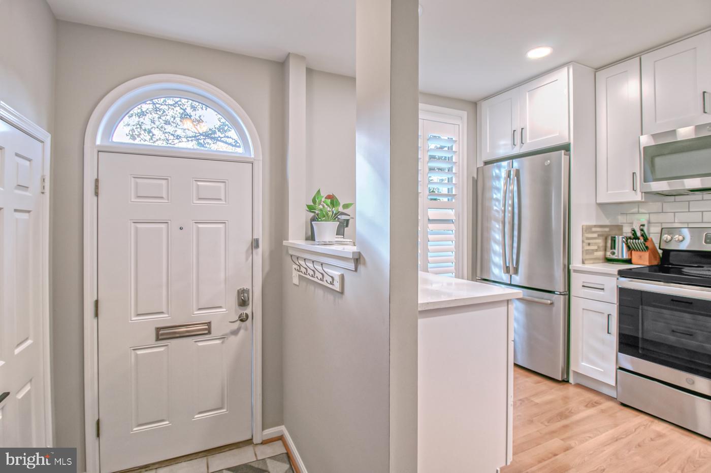 CANTON SQUARE - Residential