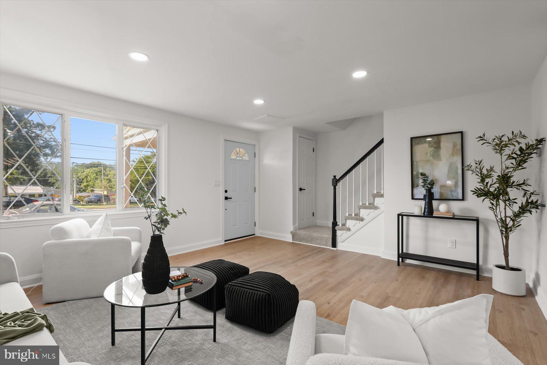 WOODBOURNE HEIGHTS - Residential