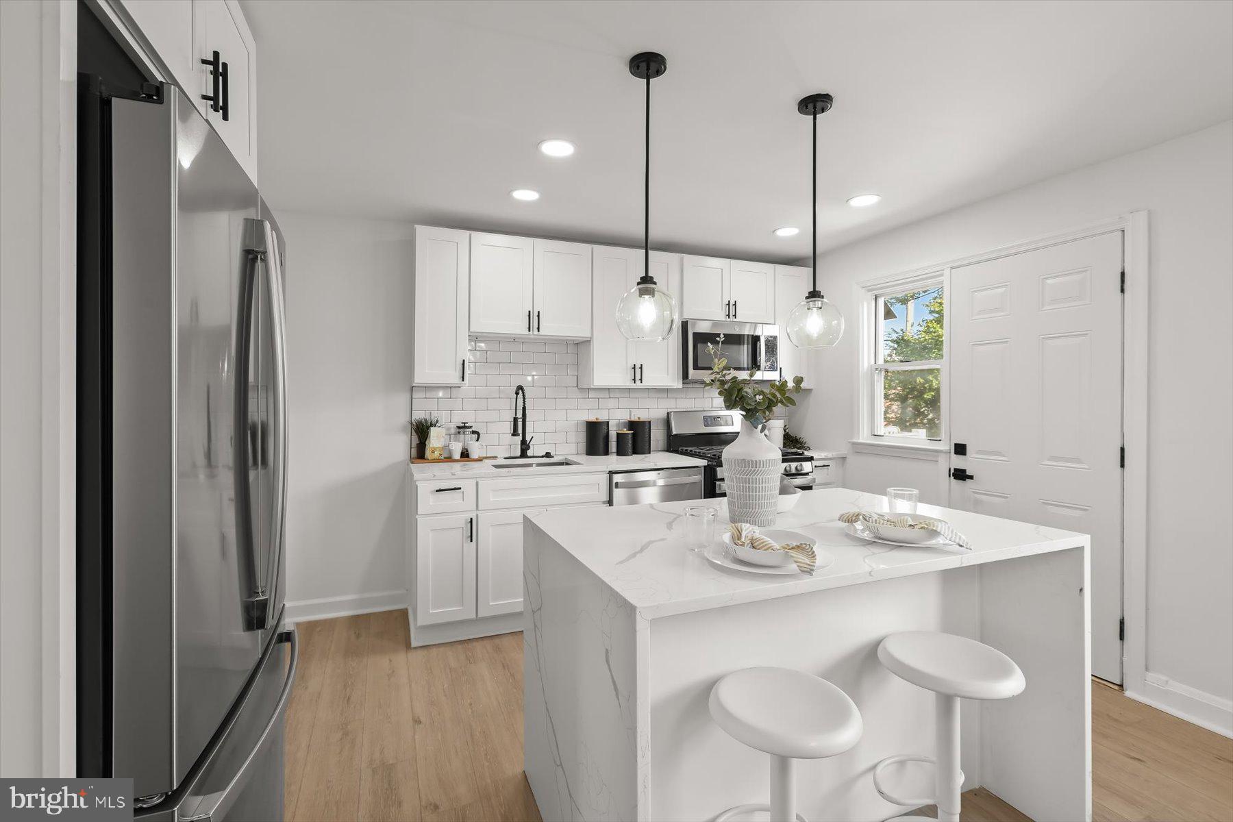 WOODBOURNE HEIGHTS - Residential
