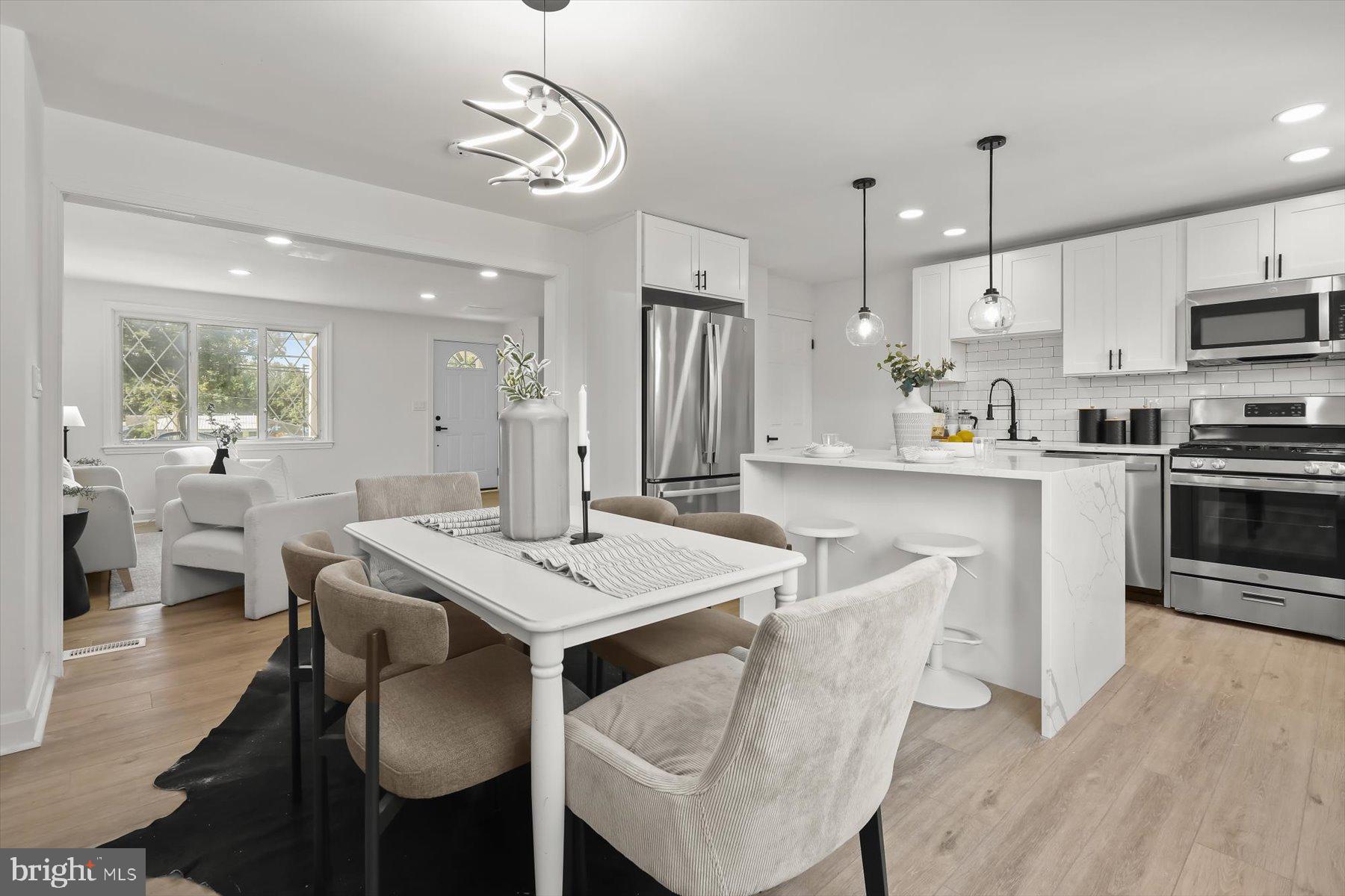 WOODBOURNE HEIGHTS - Residential