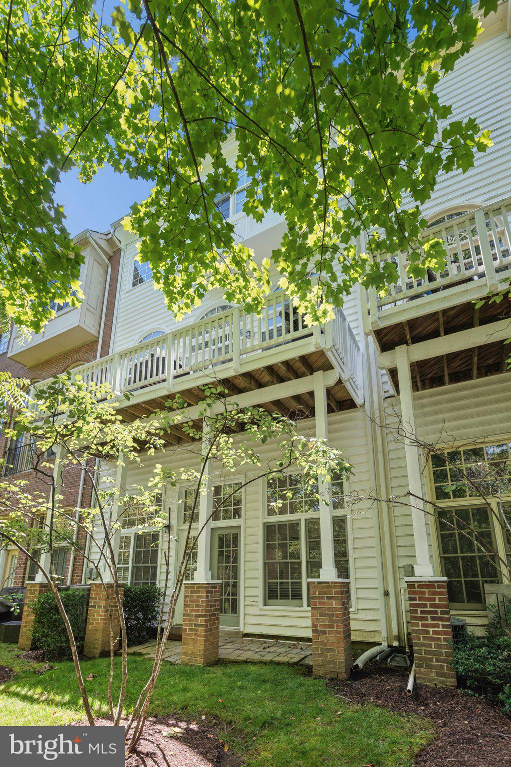 FALLSGROVE - Residential