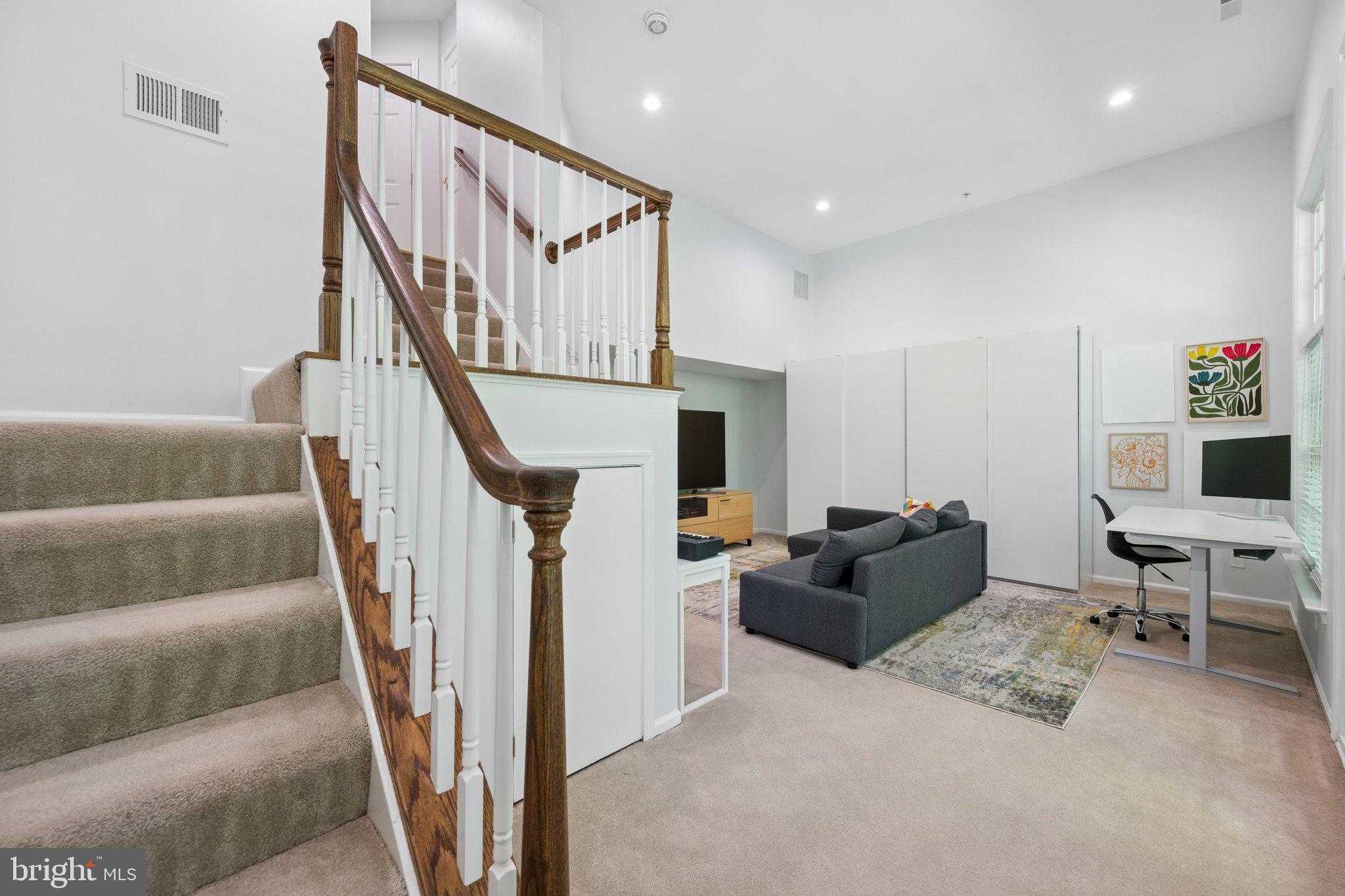 FALLSGROVE - Residential