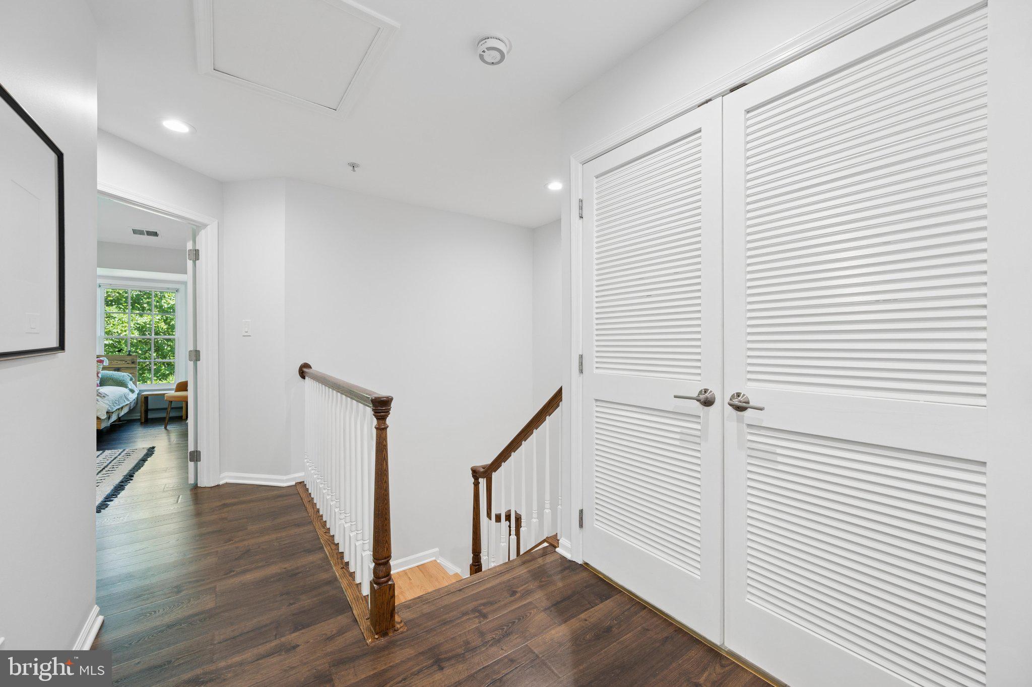 FALLSGROVE - Residential