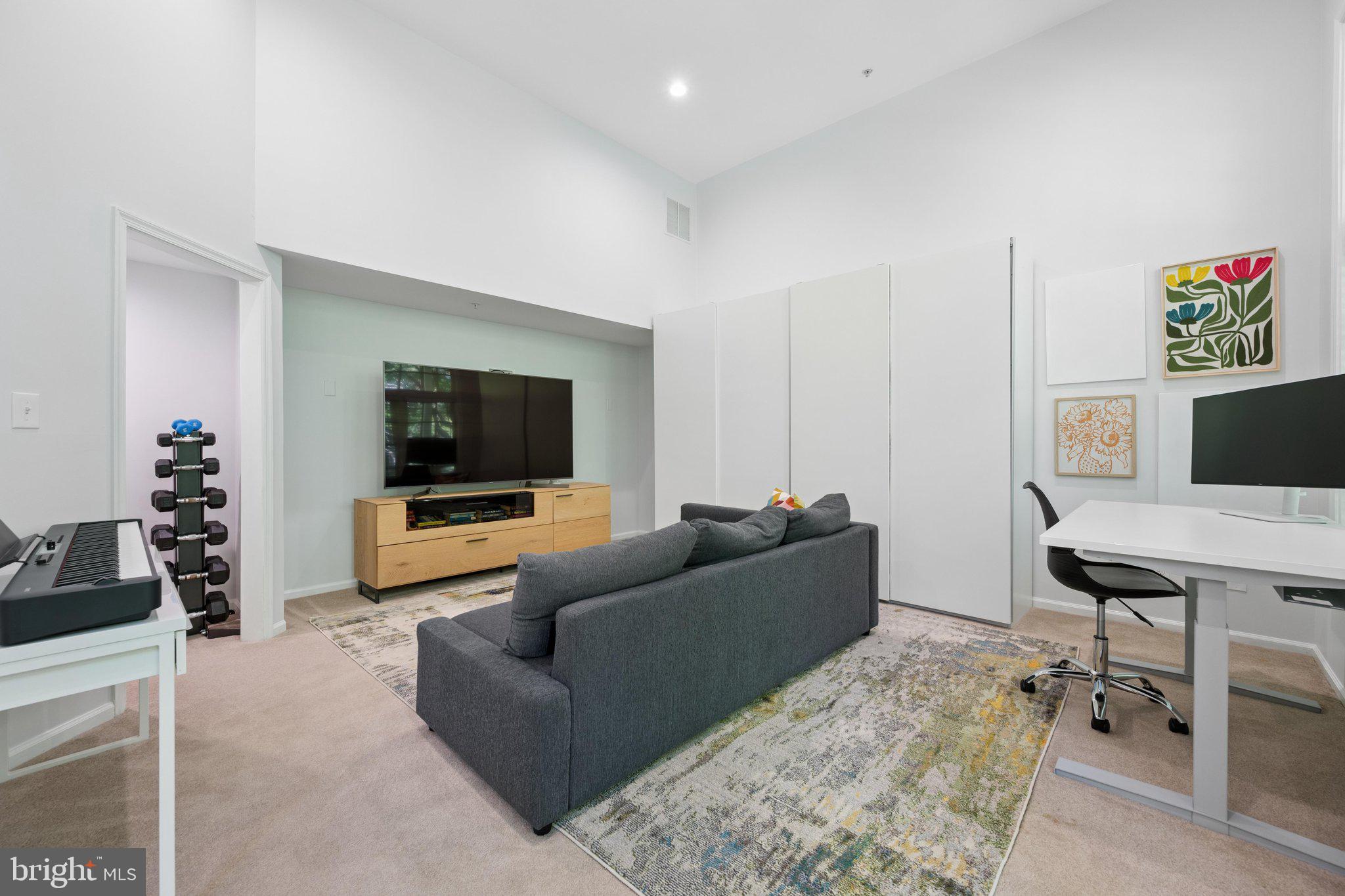 FALLSGROVE - Residential