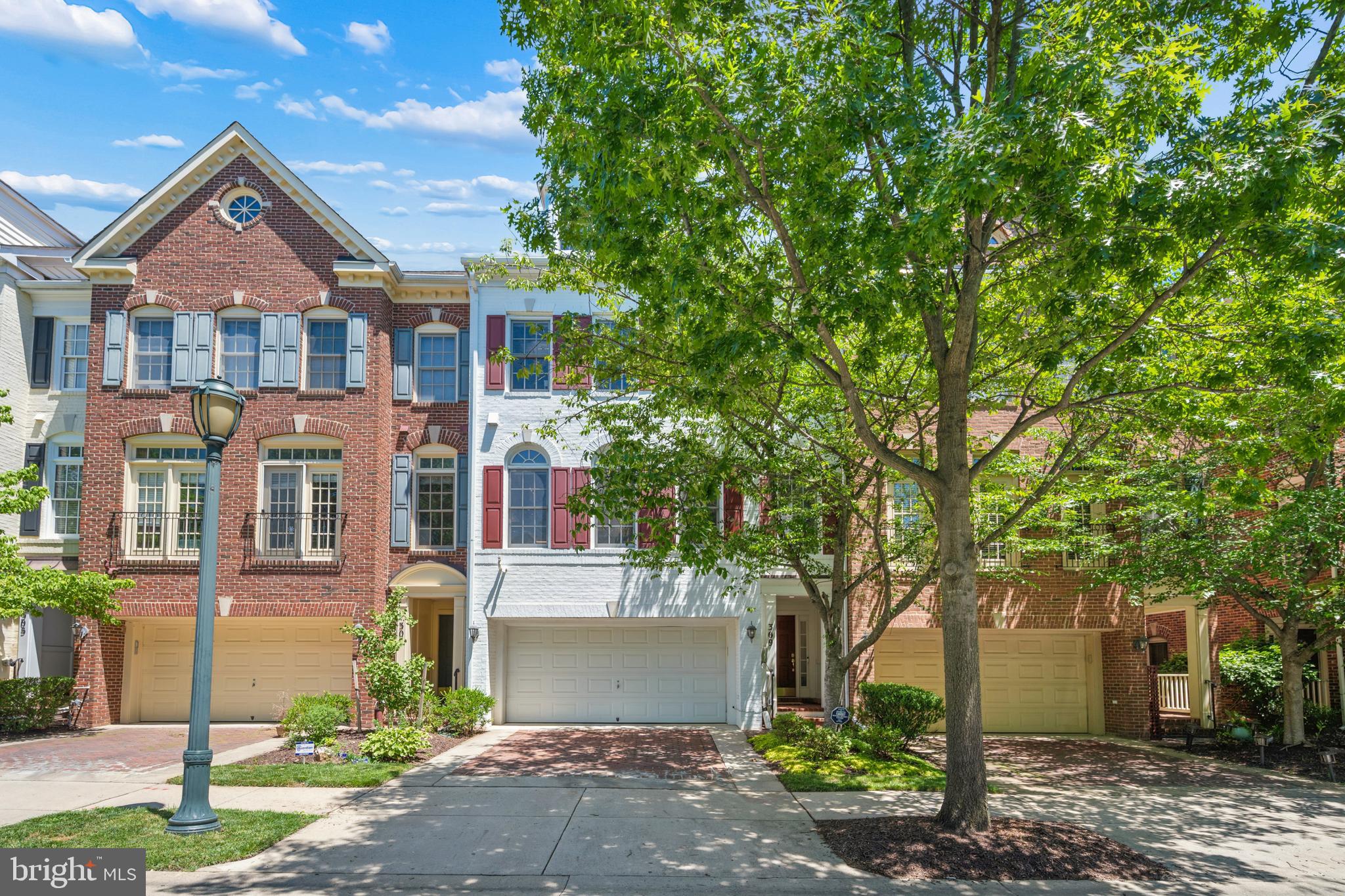 FALLSGROVE - Residential