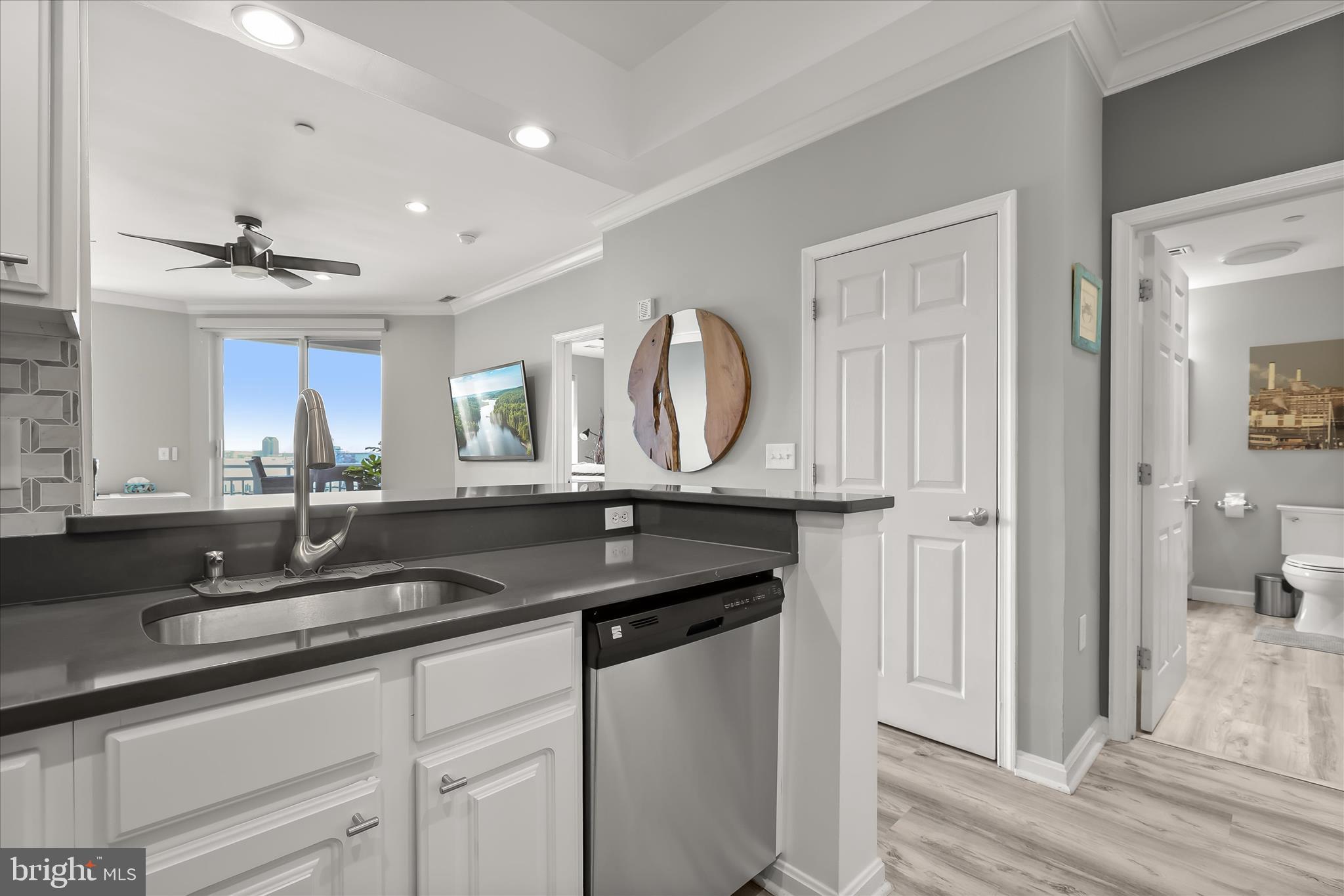 PIERSIDE AT HARBORVIEW - Residential
