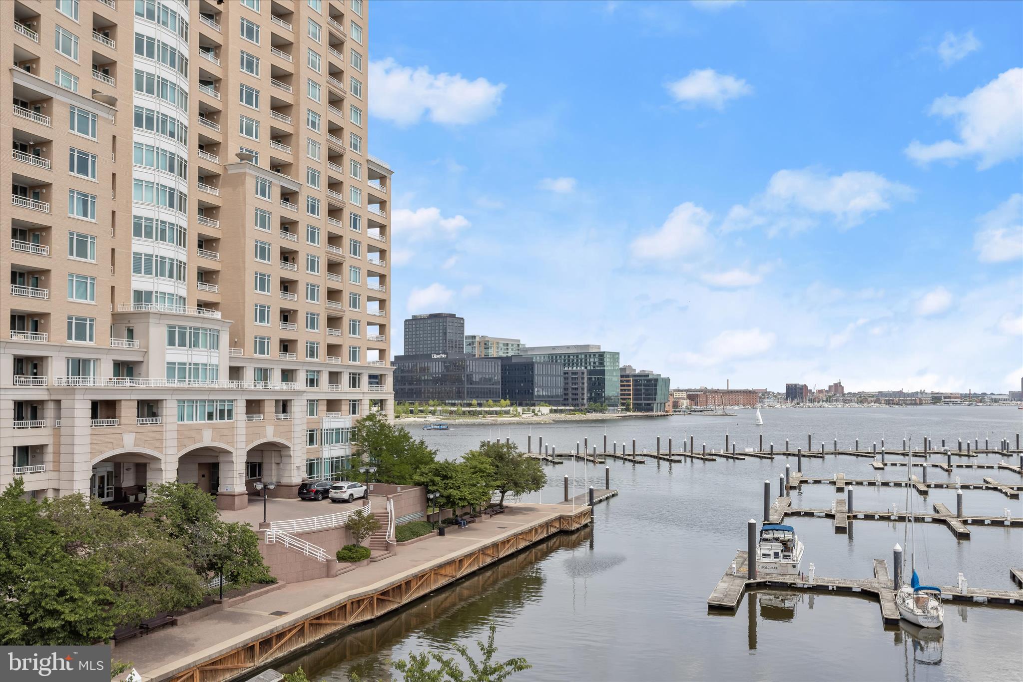 PIERSIDE AT HARBORVIEW - Residential