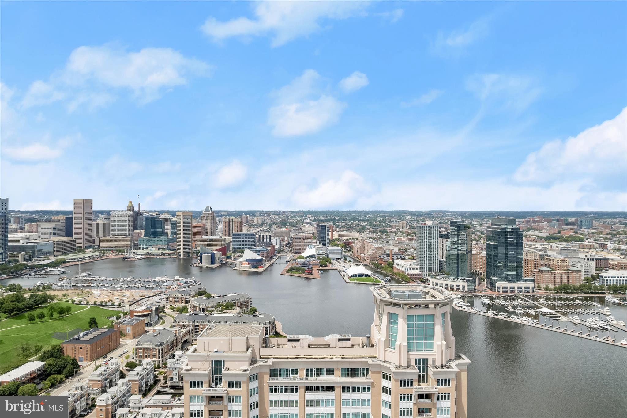 PIERSIDE AT HARBORVIEW - Residential