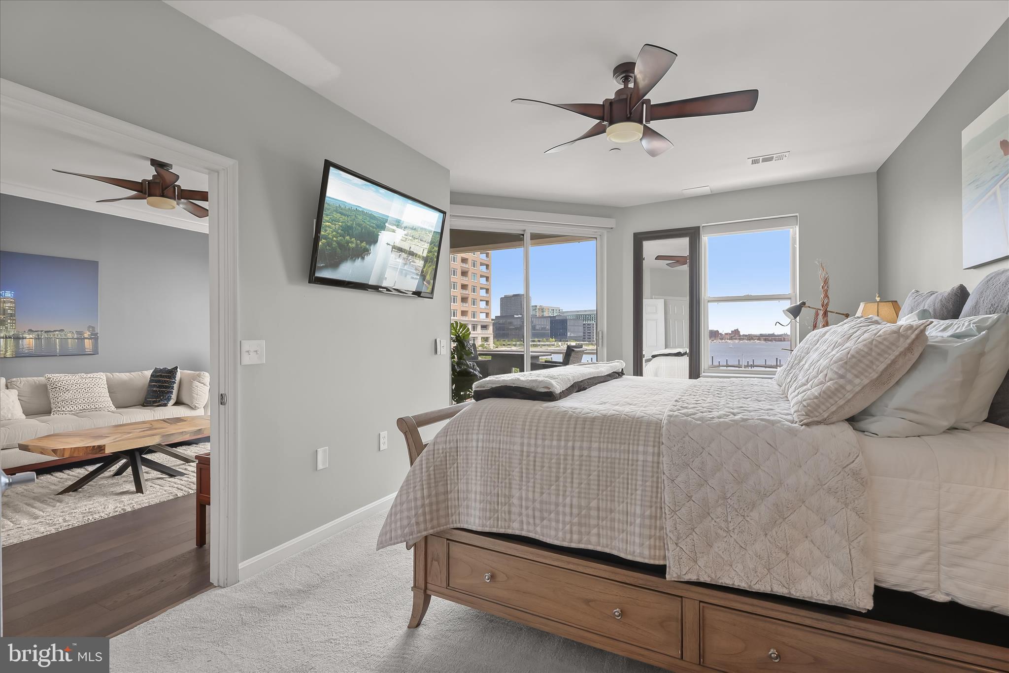 PIERSIDE AT HARBORVIEW - Residential