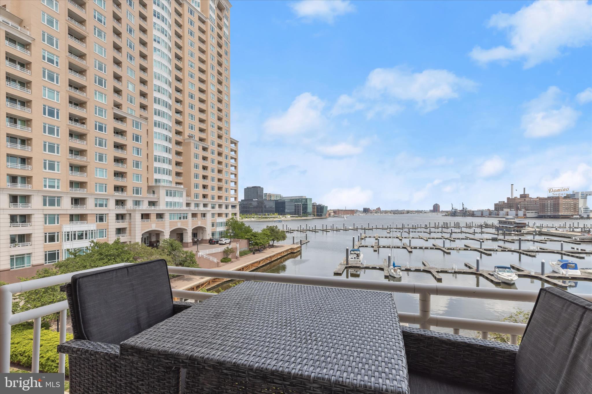 PIERSIDE AT HARBORVIEW - Residential