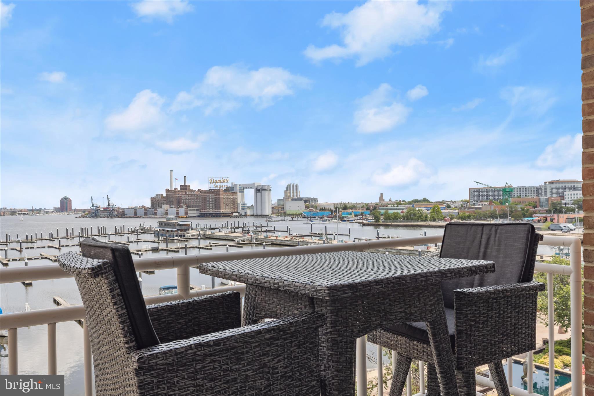 PIERSIDE AT HARBORVIEW - Residential