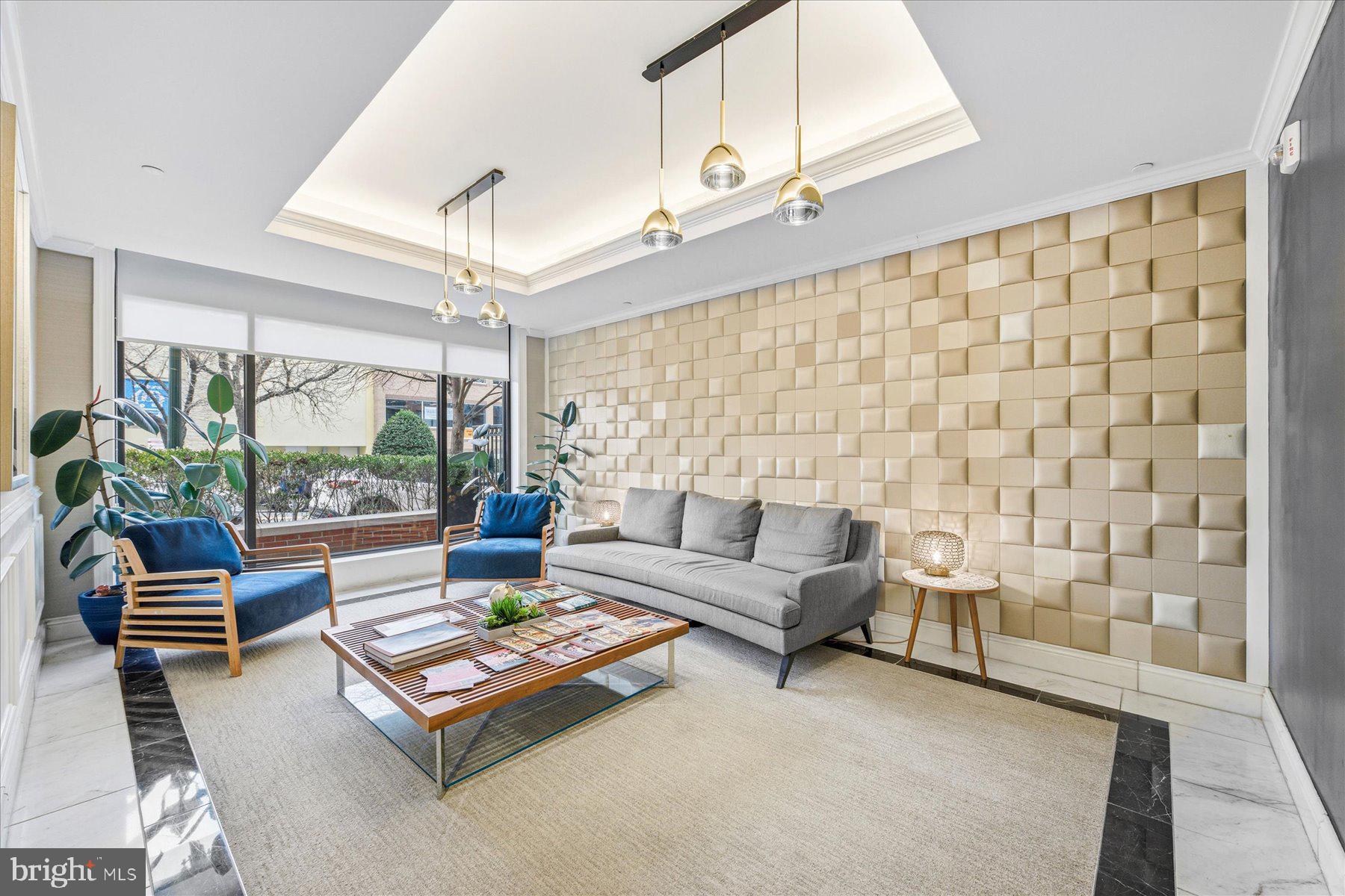 DOWNTOWN BETHESDA - Residential