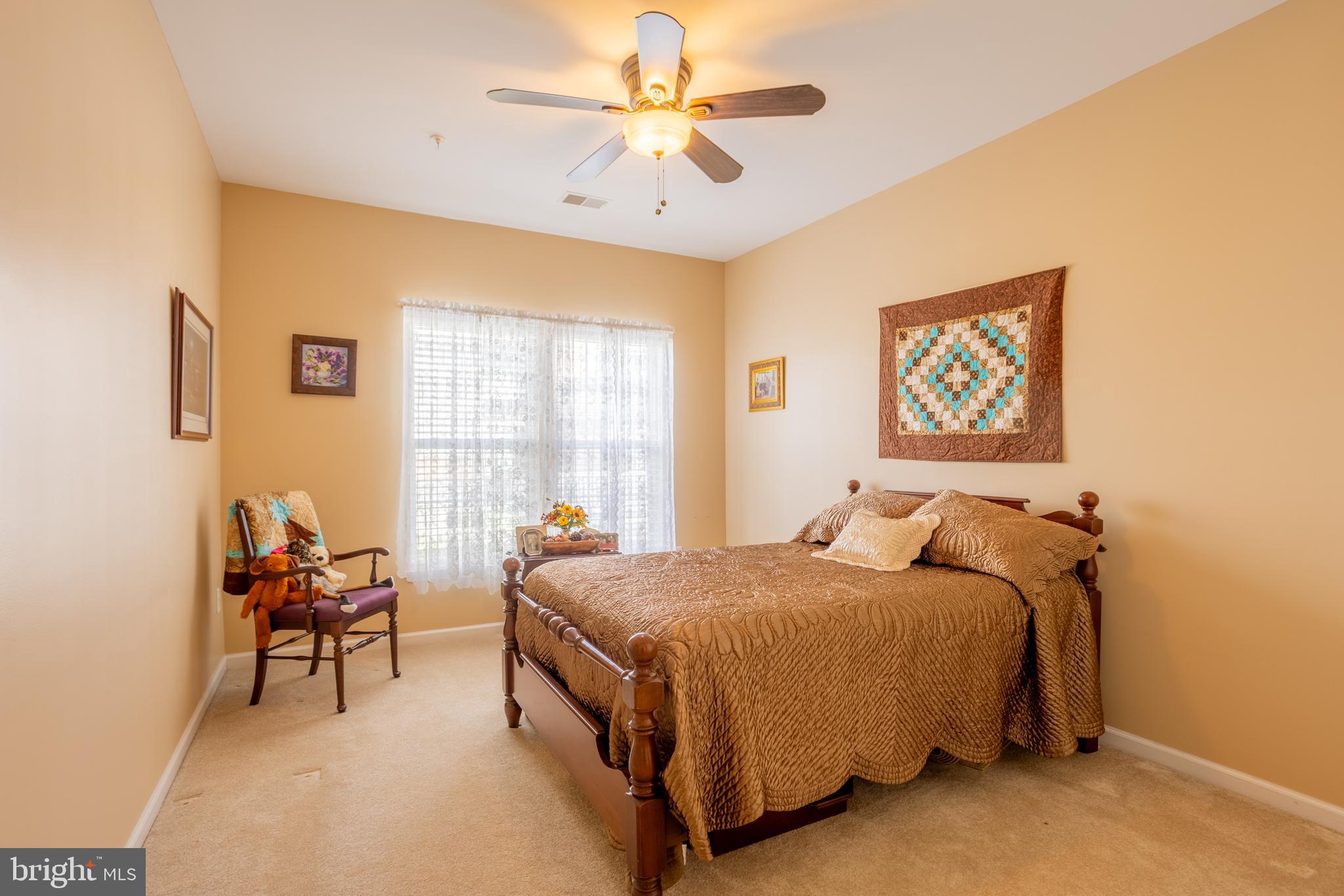 KINGS CROSSING - Residential
