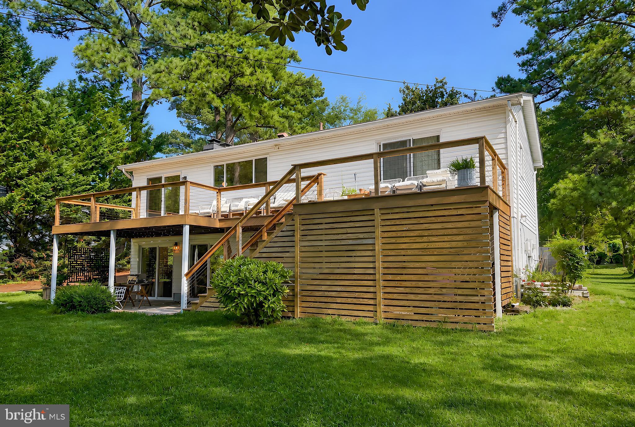 ROUSBY HALL WOODS - Residential