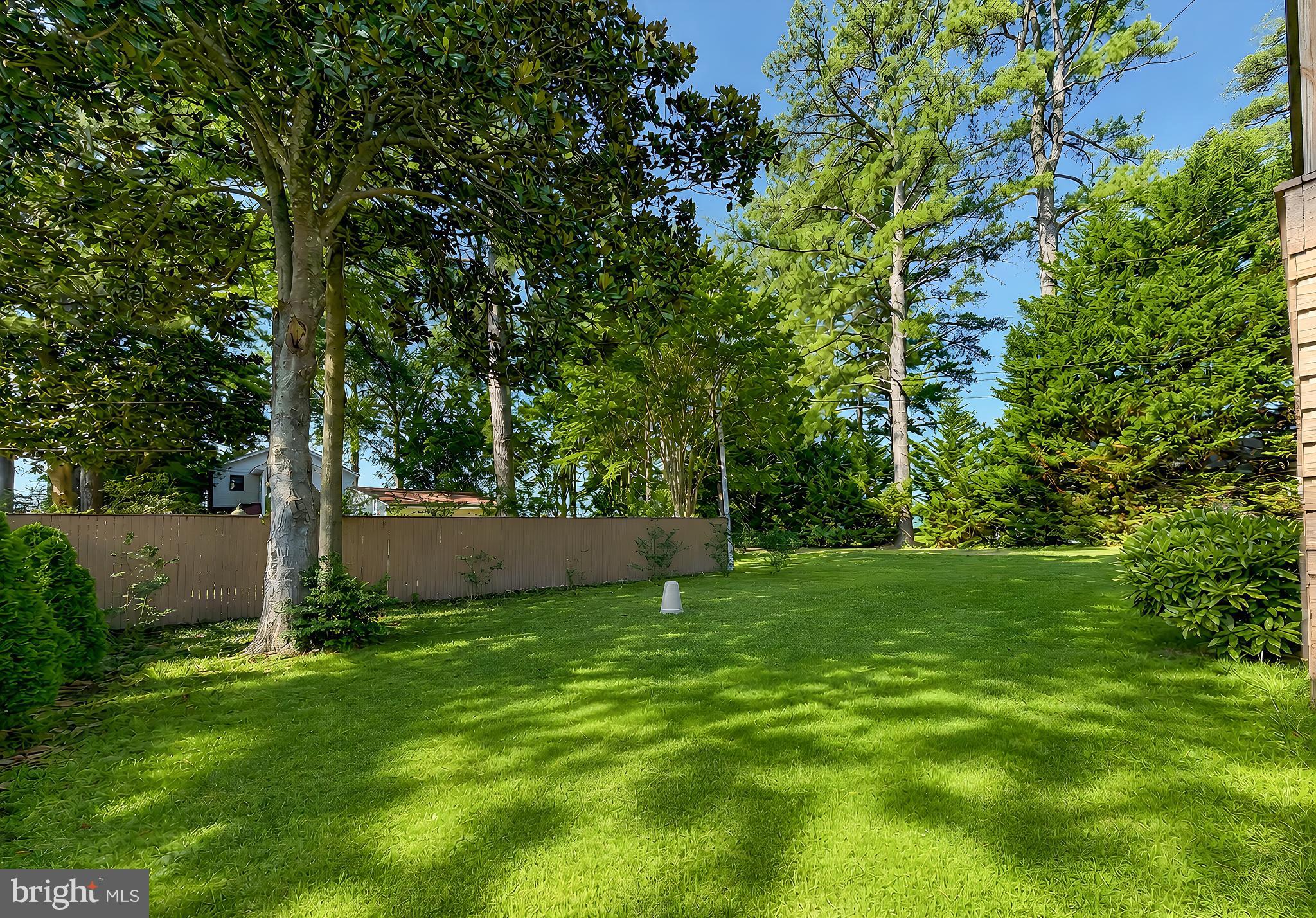 ROUSBY HALL WOODS - Residential