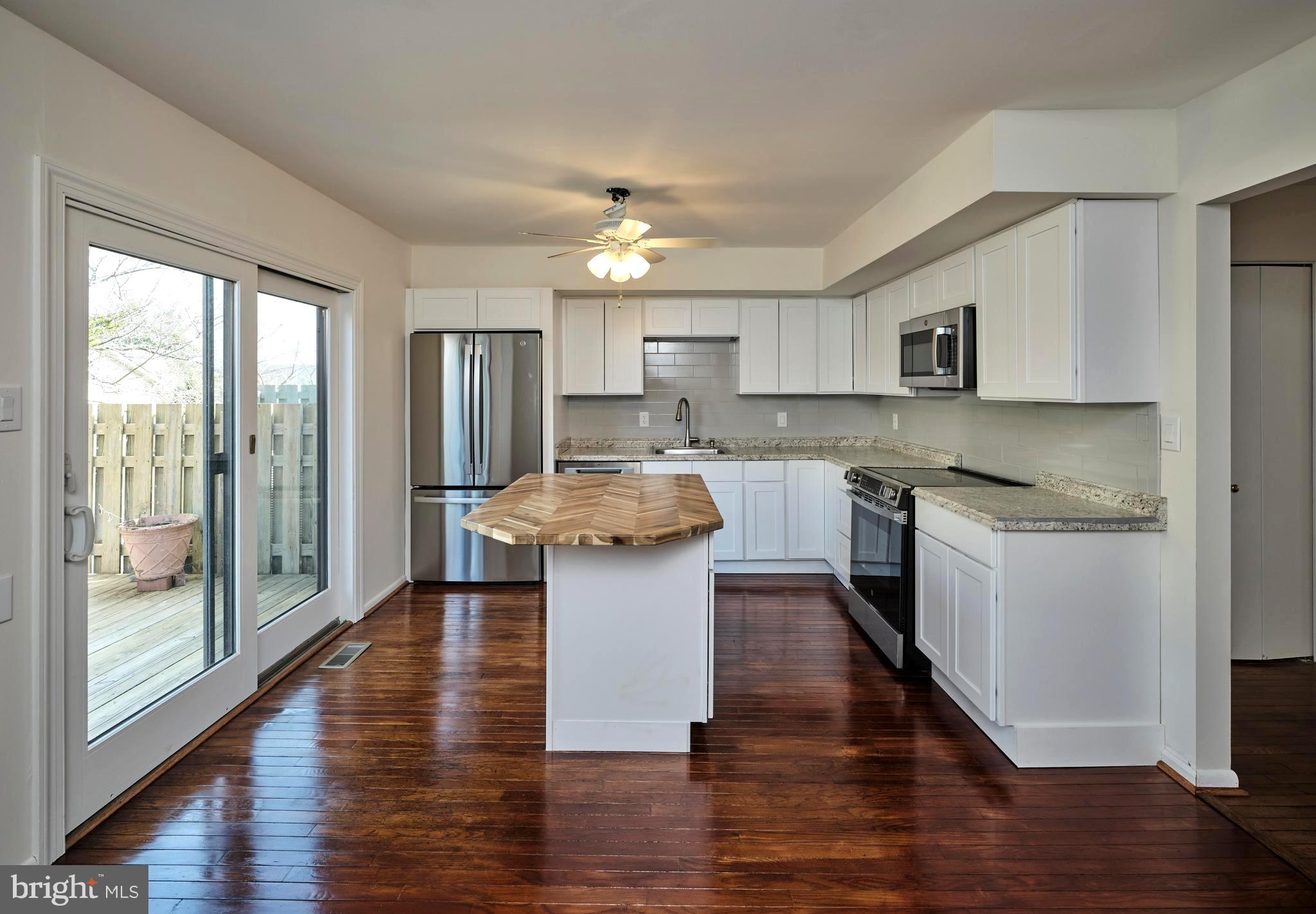 INGHAM MEWS - Residential Lease