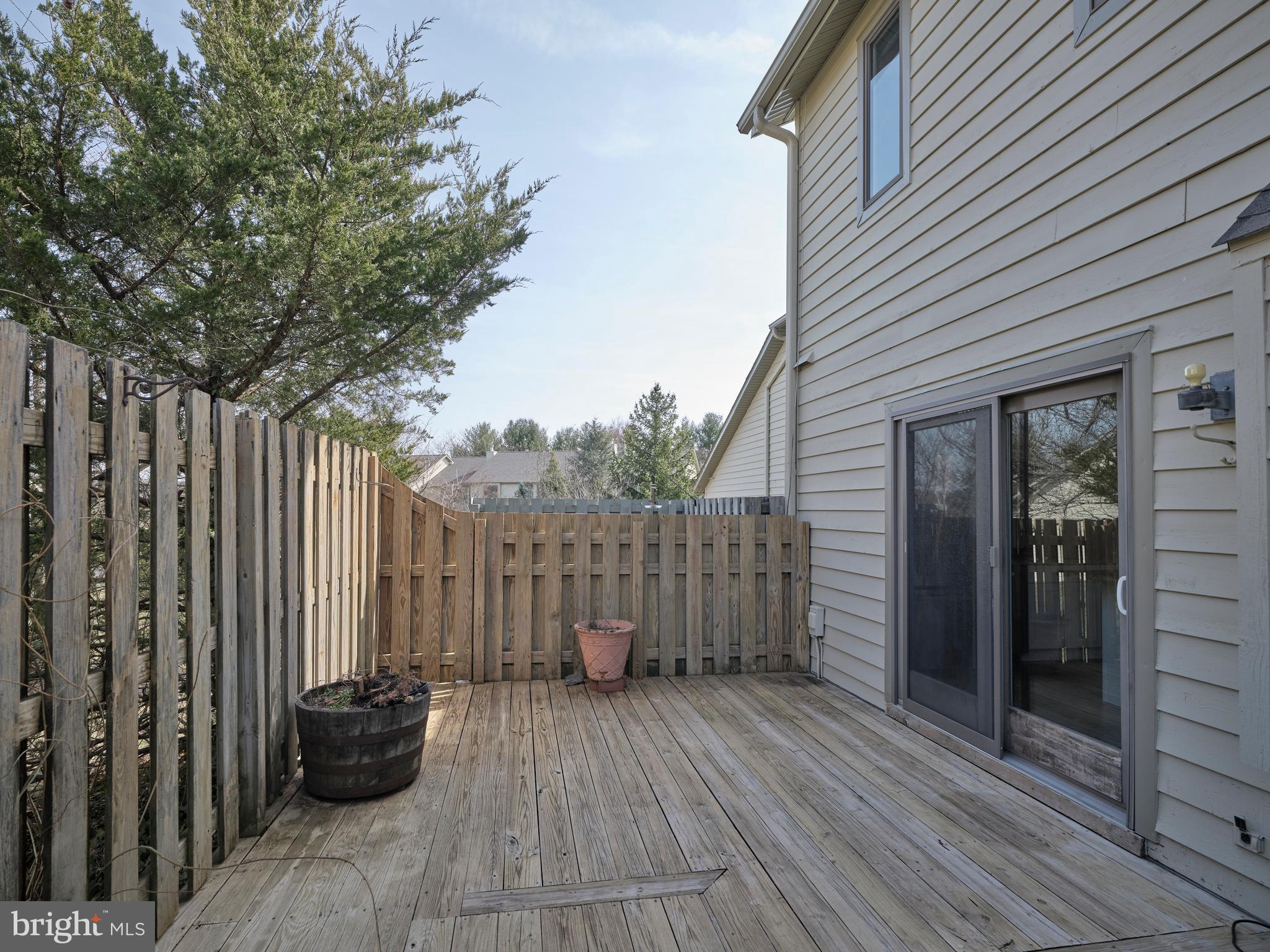 INGHAM MEWS - Residential Lease