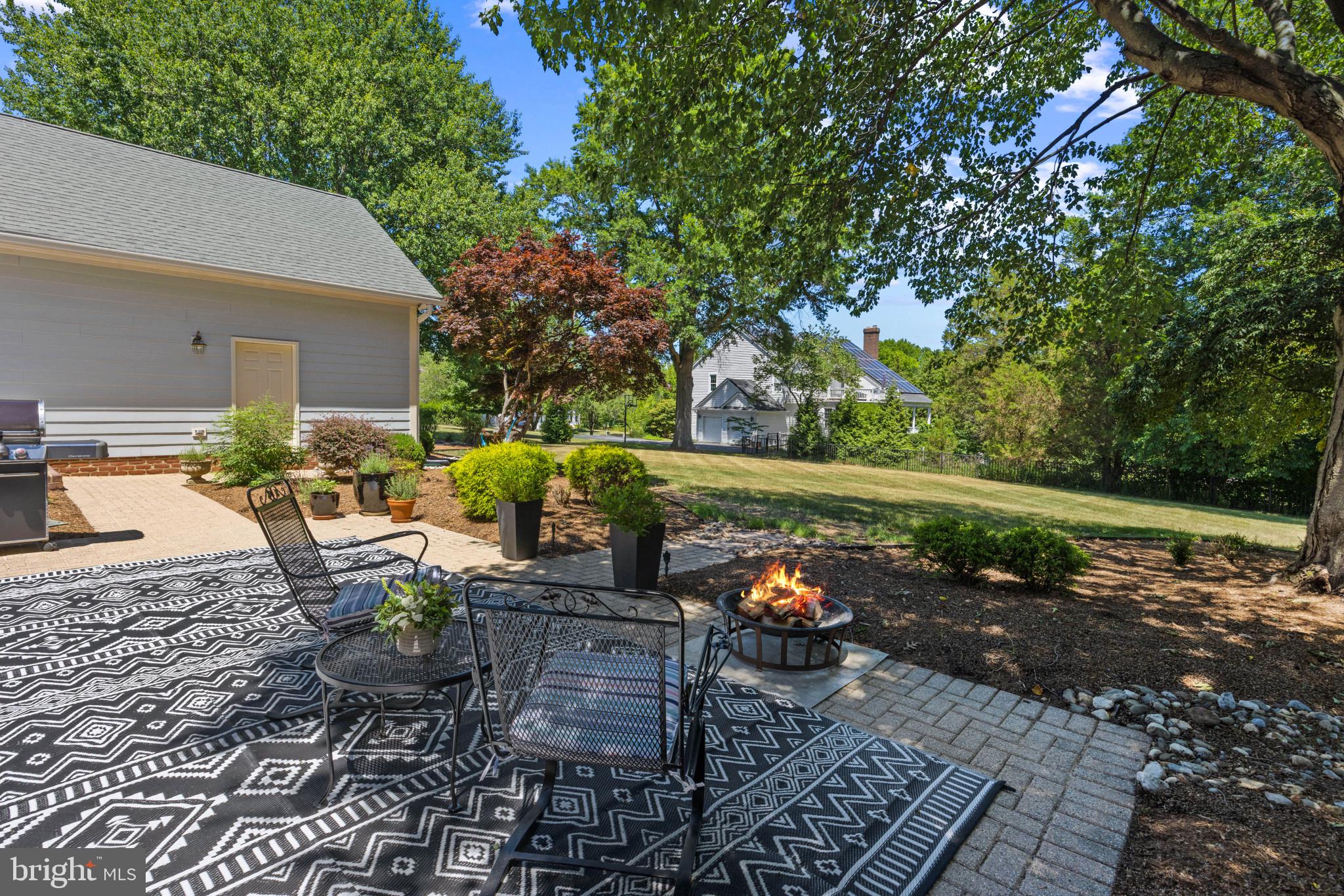 FISHING CREEK FARM - Residential
