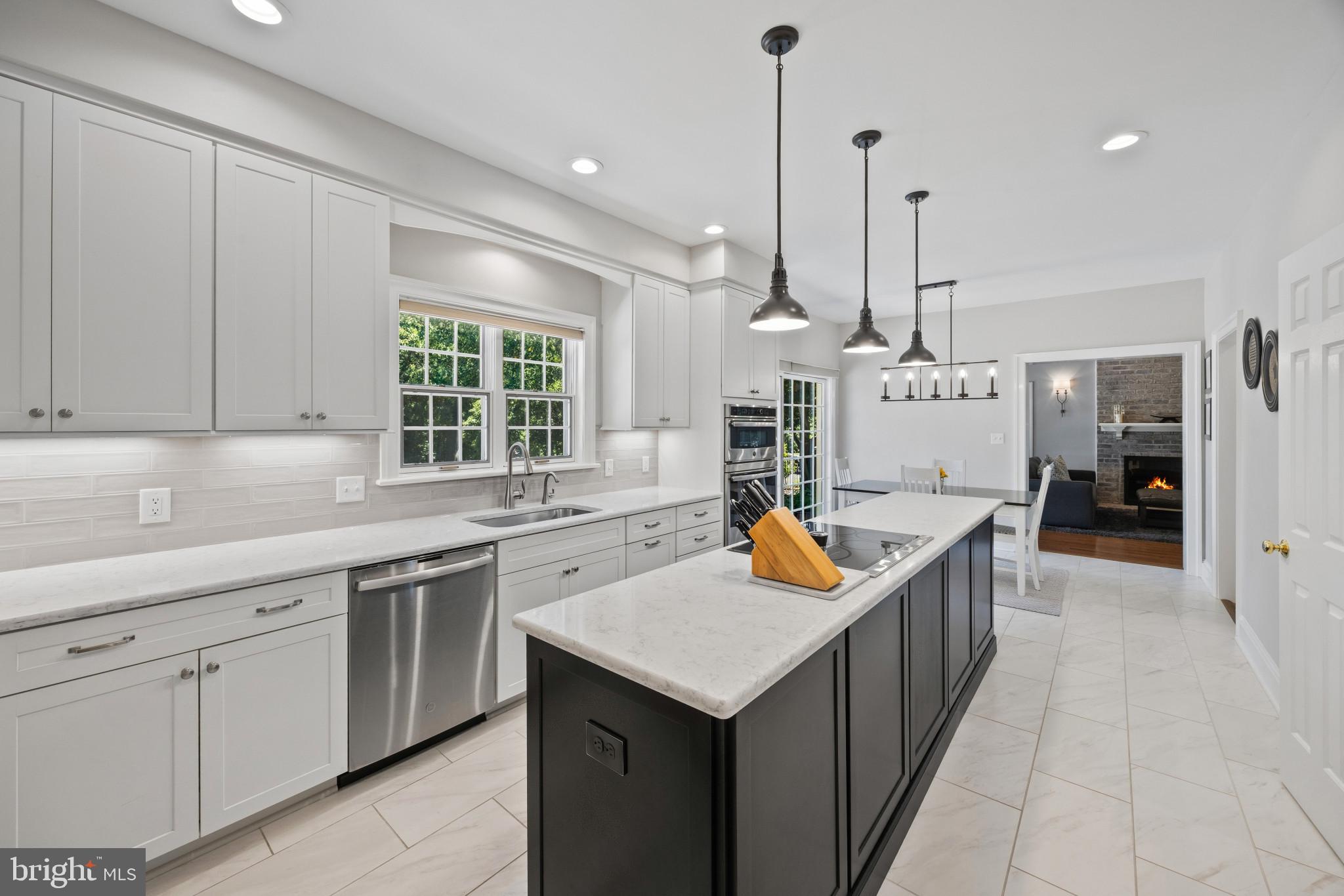 FISHING CREEK FARM - Residential