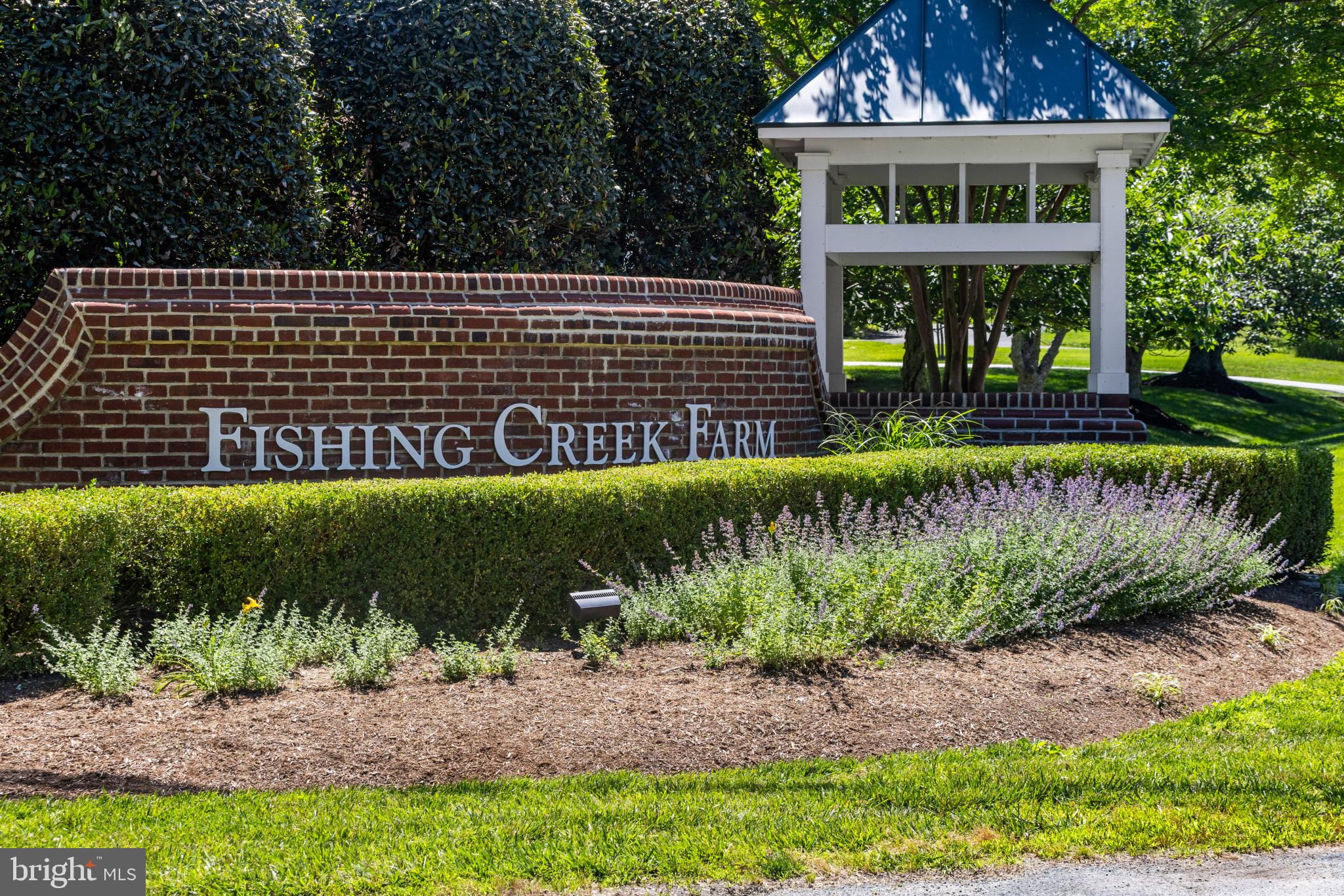 FISHING CREEK FARM - Residential
