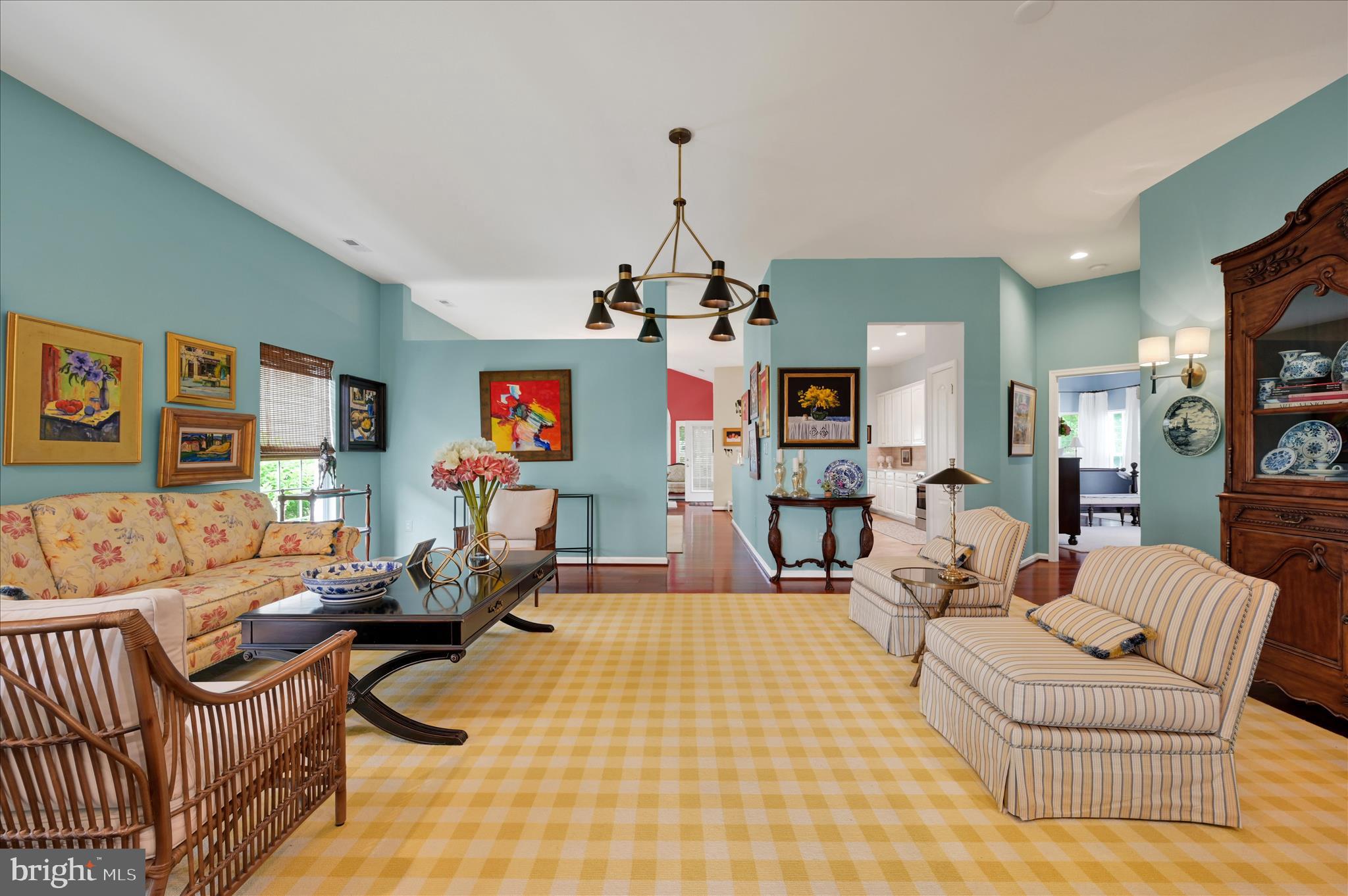 SYMPHONY VILLAGE AT CENTREVILLE - Residential