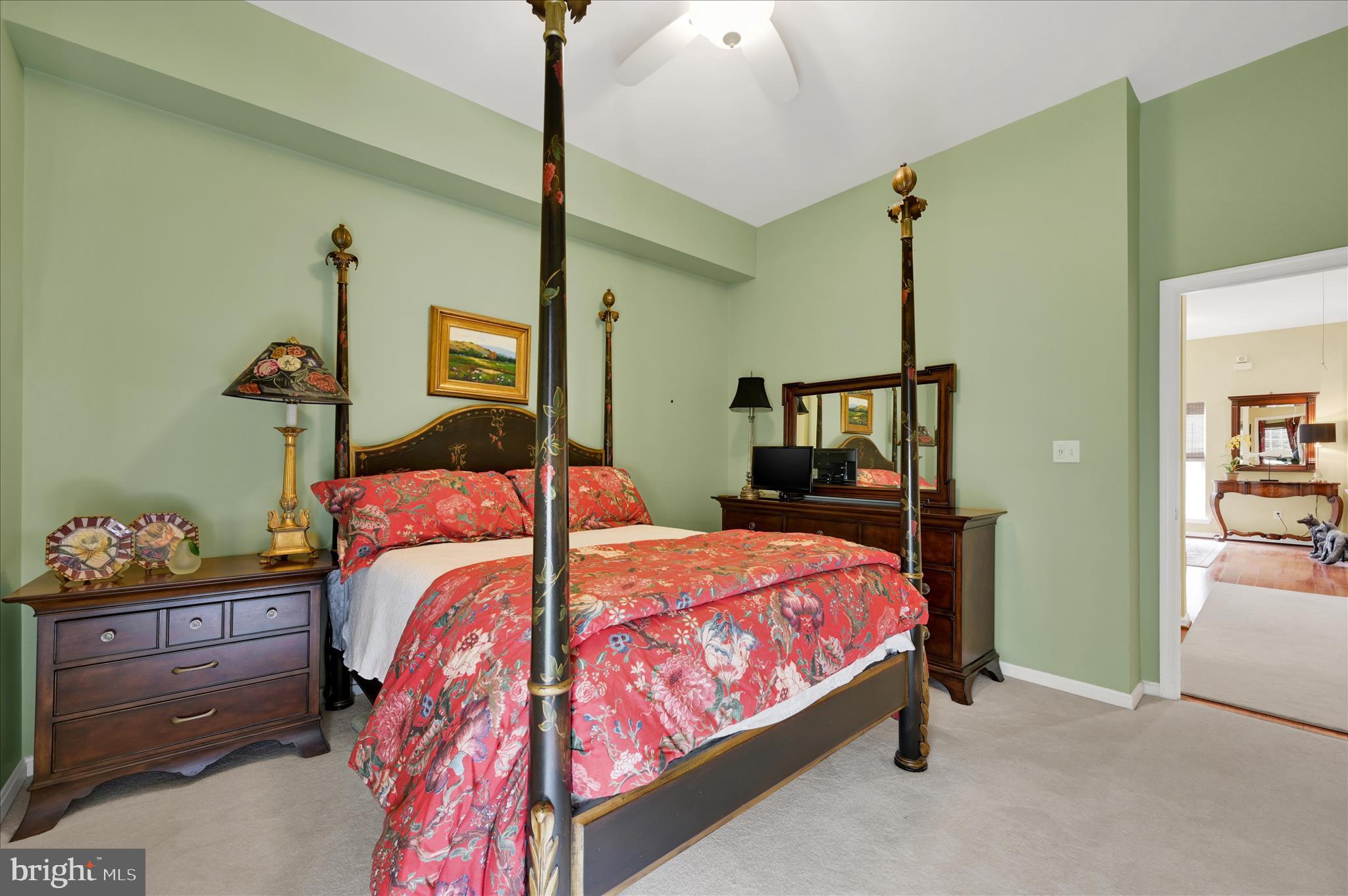 SYMPHONY VILLAGE AT CENTREVILLE - Residential