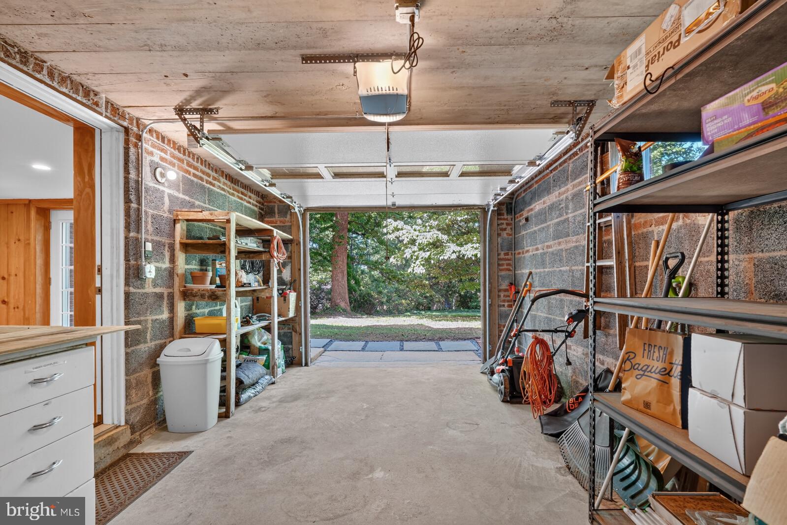 BROADMONT - Residential