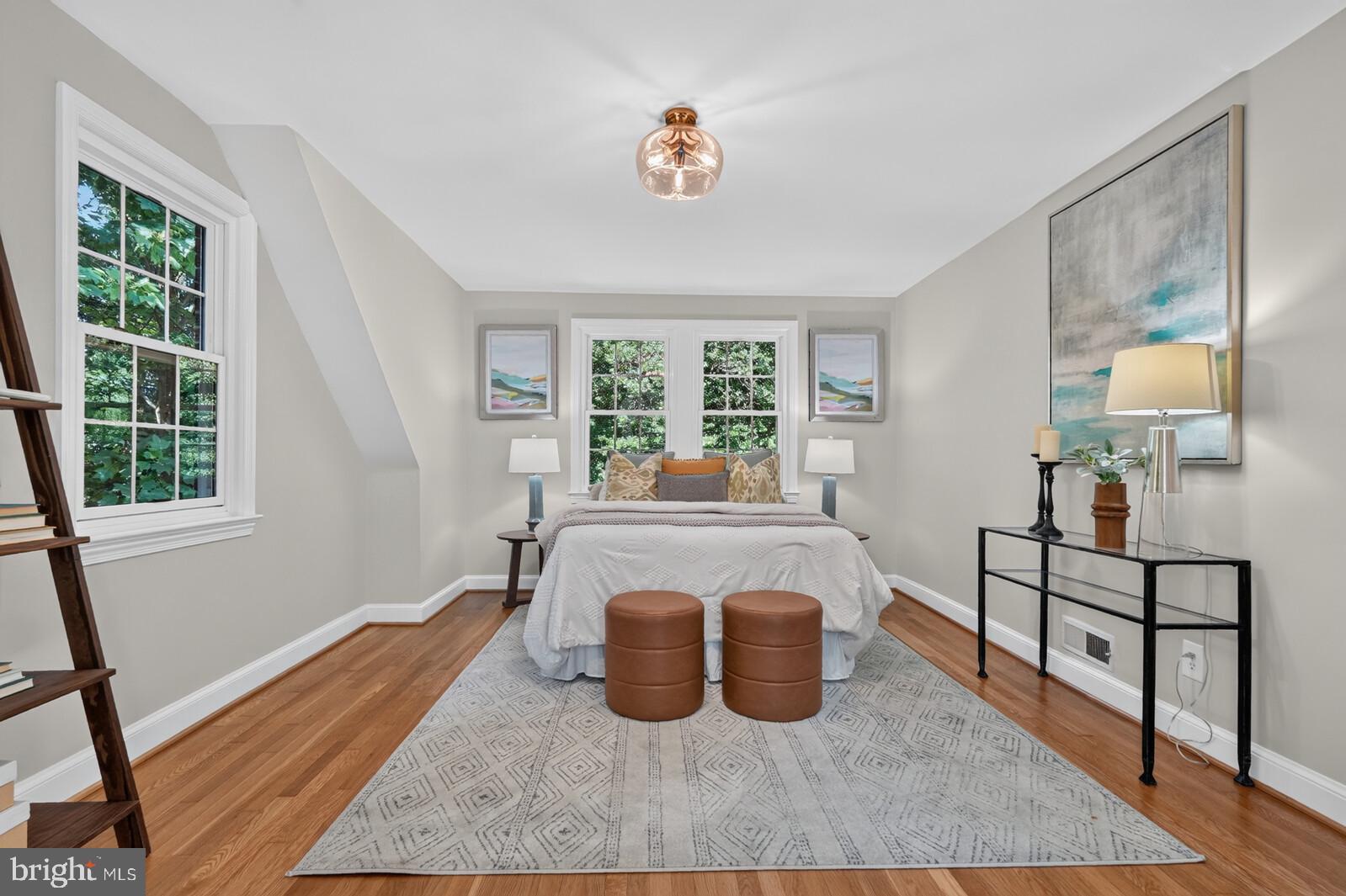 BROADMONT - Residential