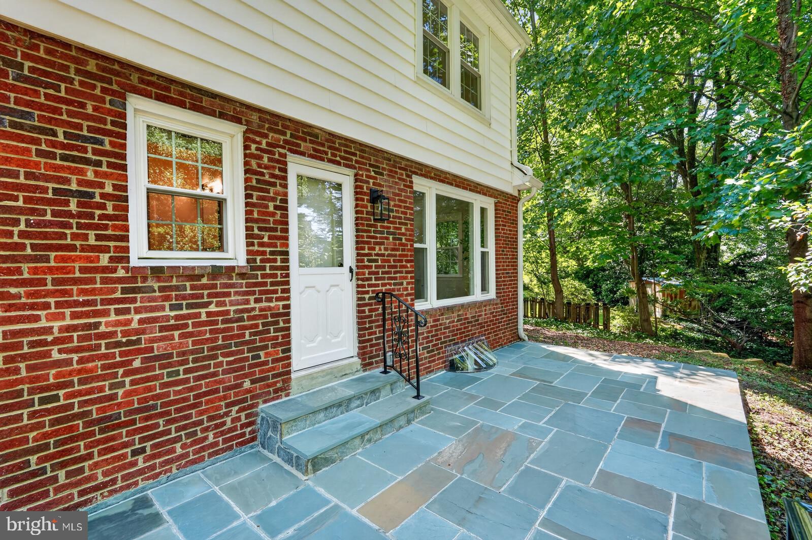 BROADMONT - Residential