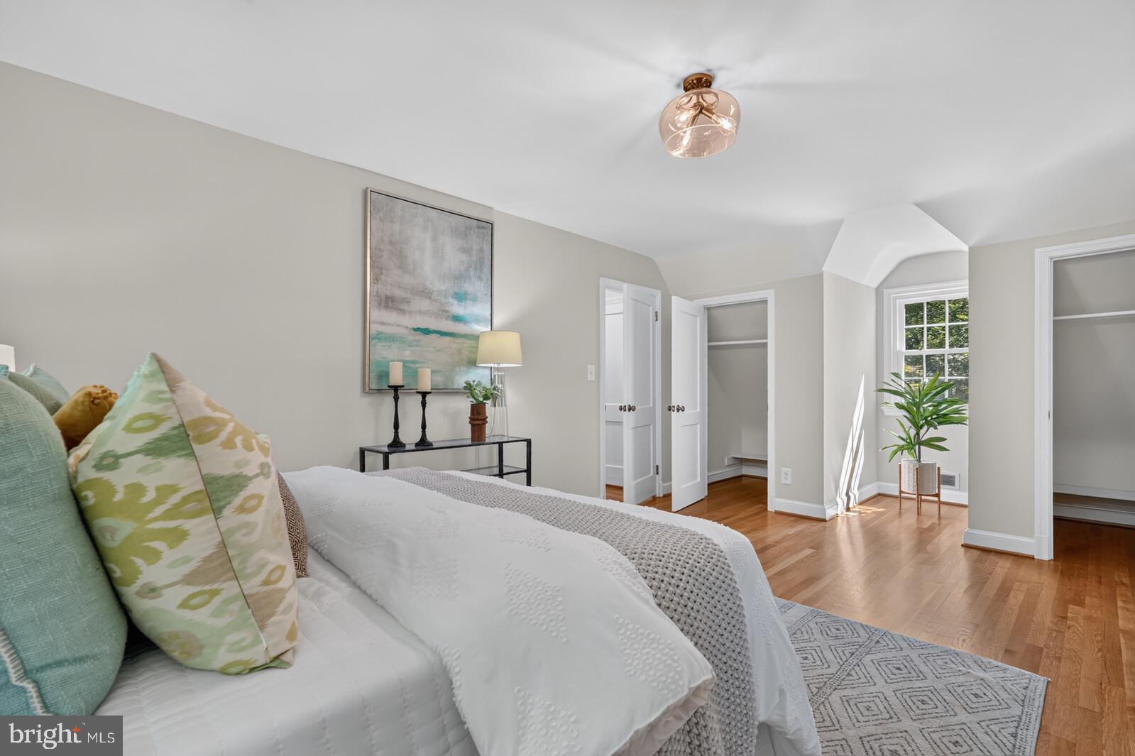 BROADMONT - Residential