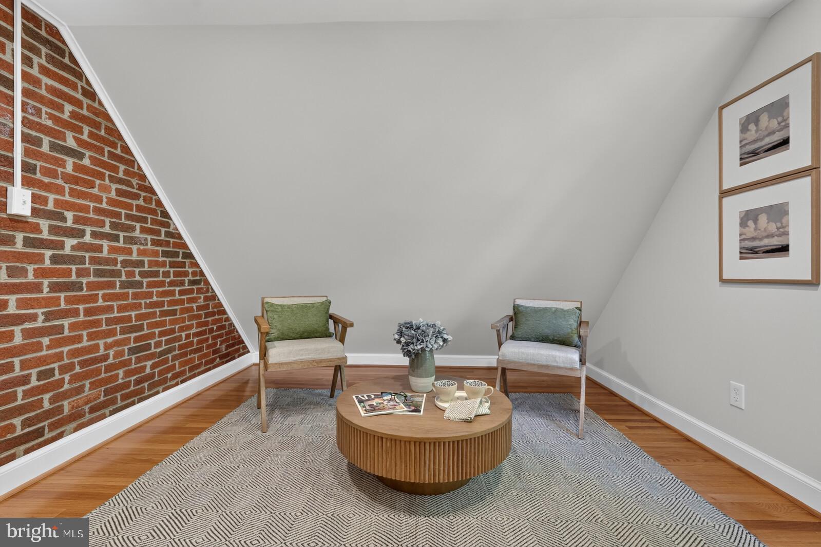 BROADMONT - Residential