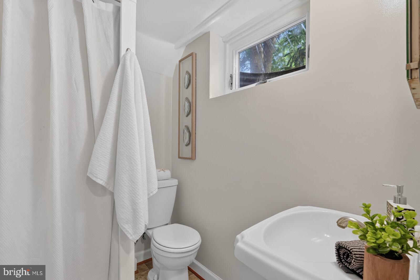BROADMONT - Residential